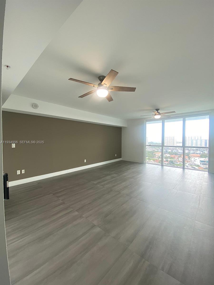 image 400 Sunny Isles19