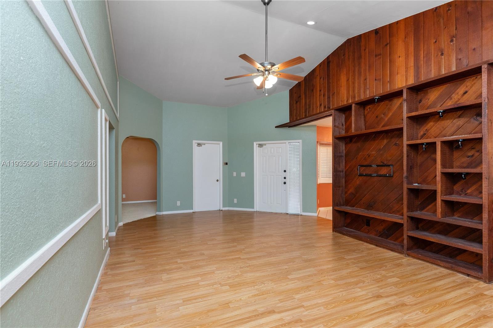 9360 S Chelsea Dr S Plantation, FL 33324