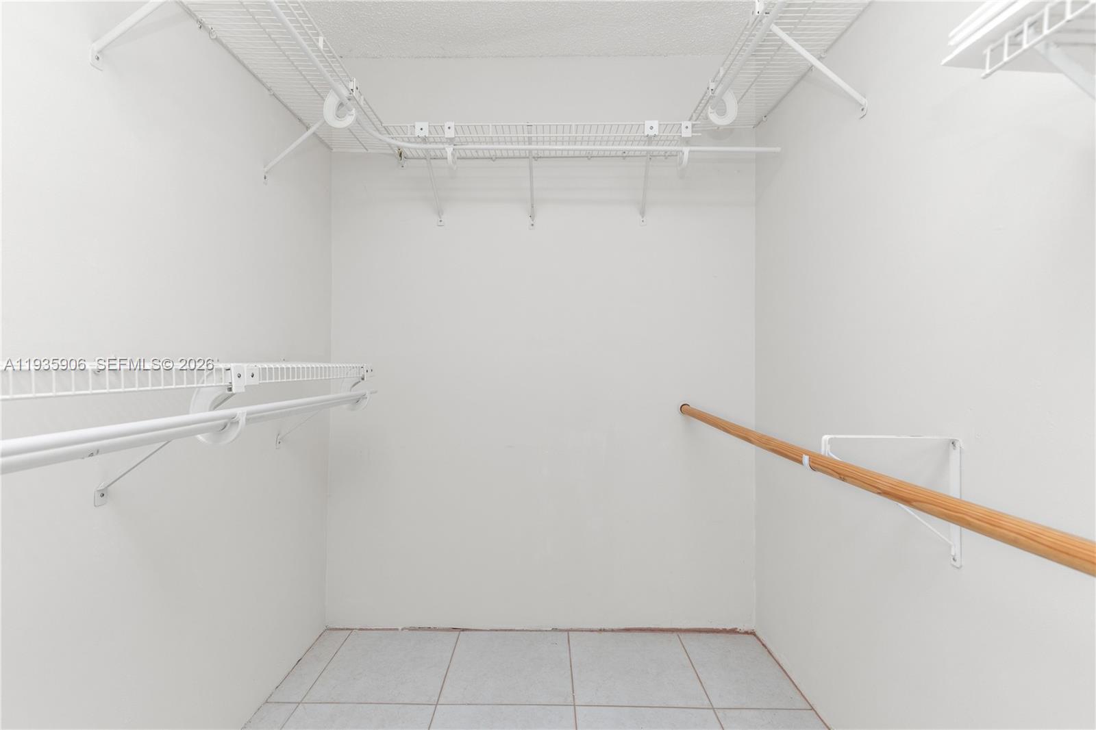 9360 S Chelsea Dr S Plantation, FL 33324