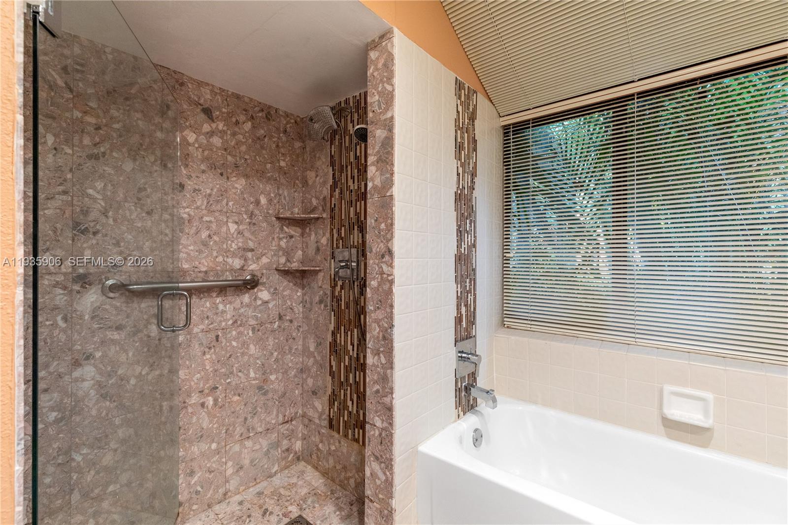 9360 S Chelsea Dr S Plantation, FL 33324