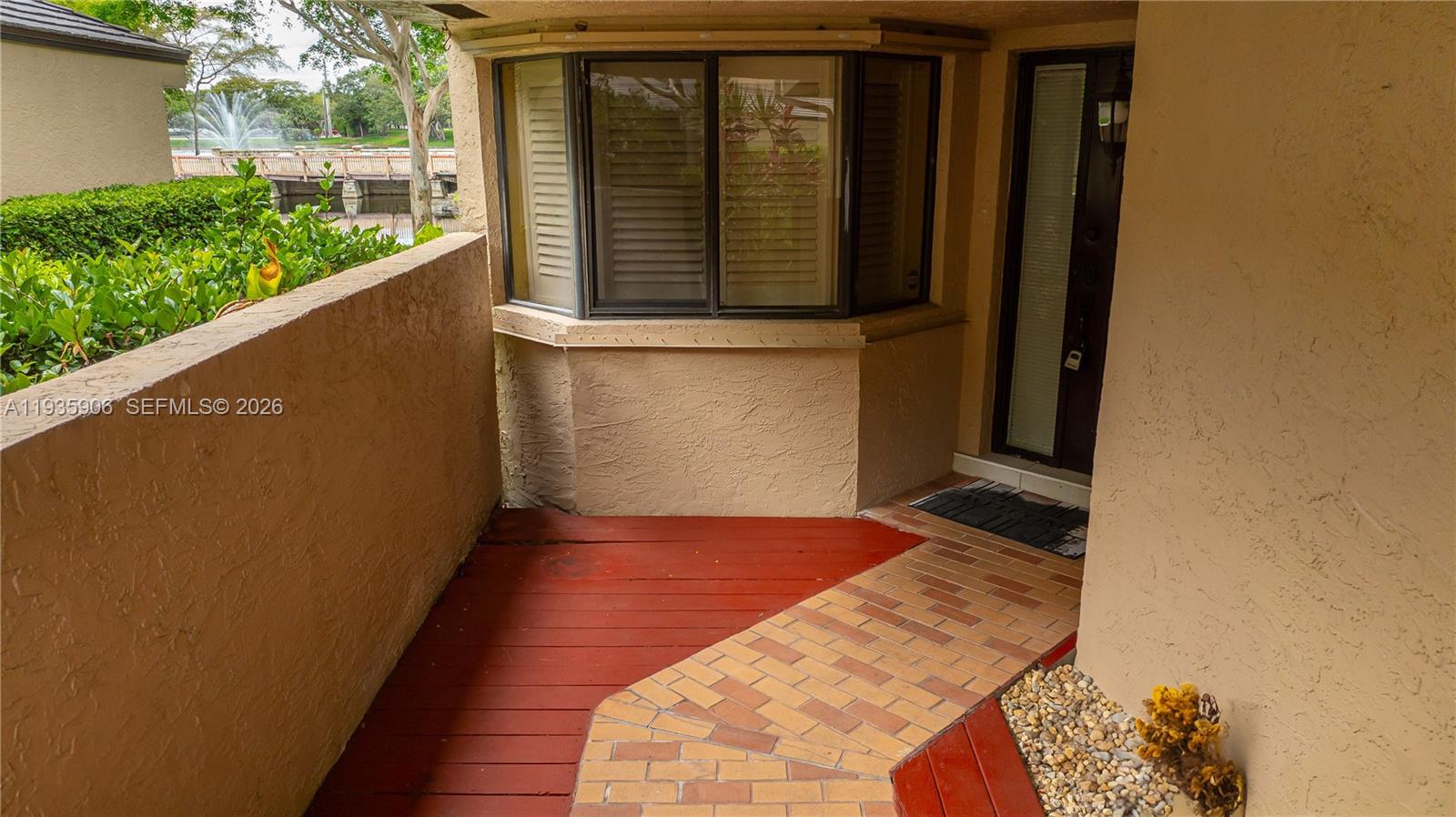 9360 S Chelsea Dr S Plantation, FL 33324