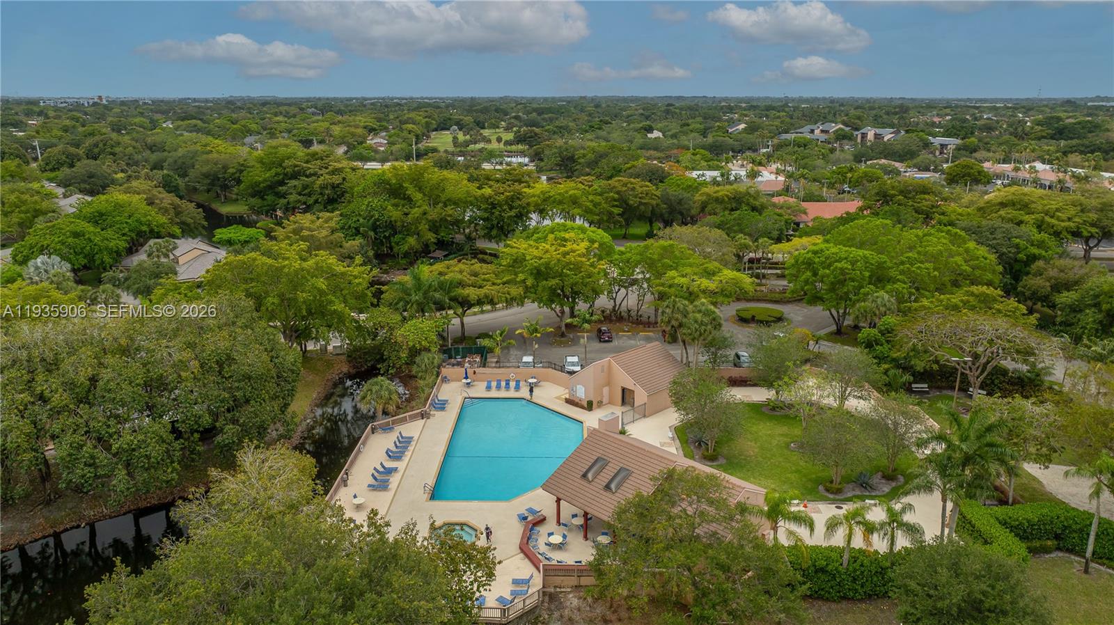 9360 S Chelsea Dr S Plantation, FL 33324