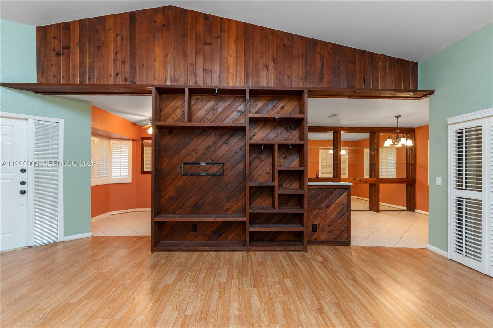 9360 S Chelsea Dr S Plantation, FL 33324