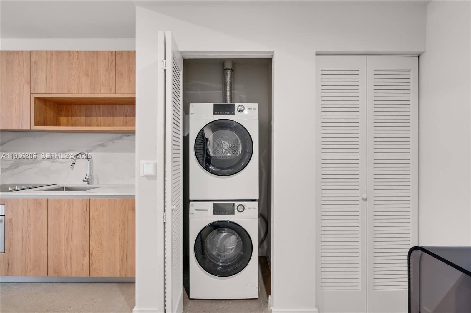 image The Crosby Miami Worldcenter9