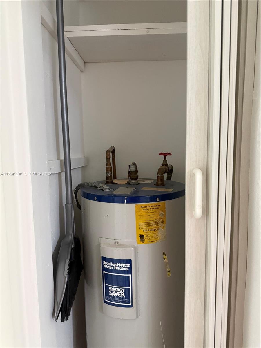 2460 SW 18th Ave #1211 Miami, FL 33145