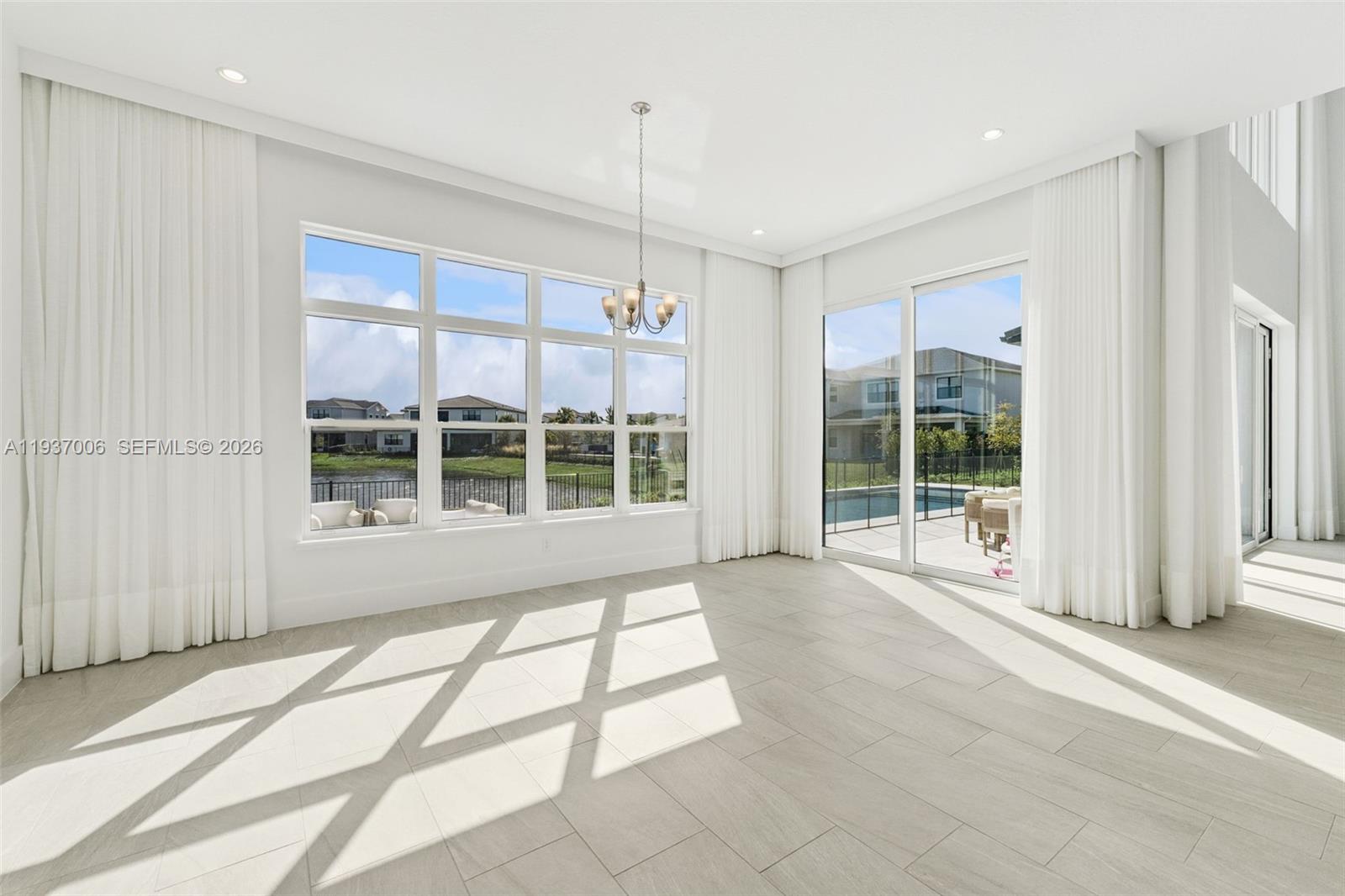 9720 Laurel Berry Dr Orlando, FL 32827