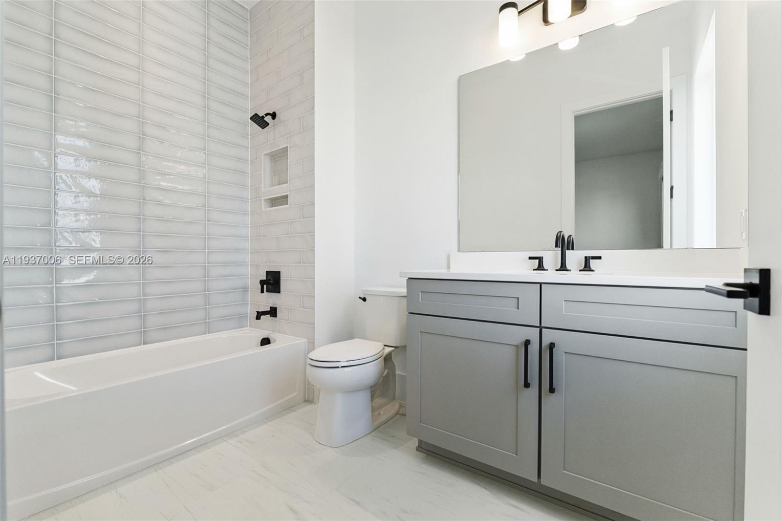 9720 Laurel Berry Dr Orlando, FL 32827