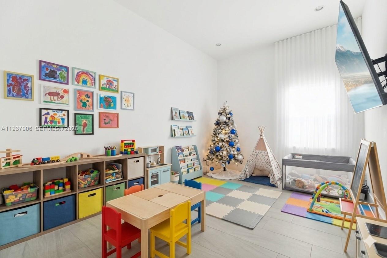 9720 Laurel Berry Dr Orlando, FL 32827