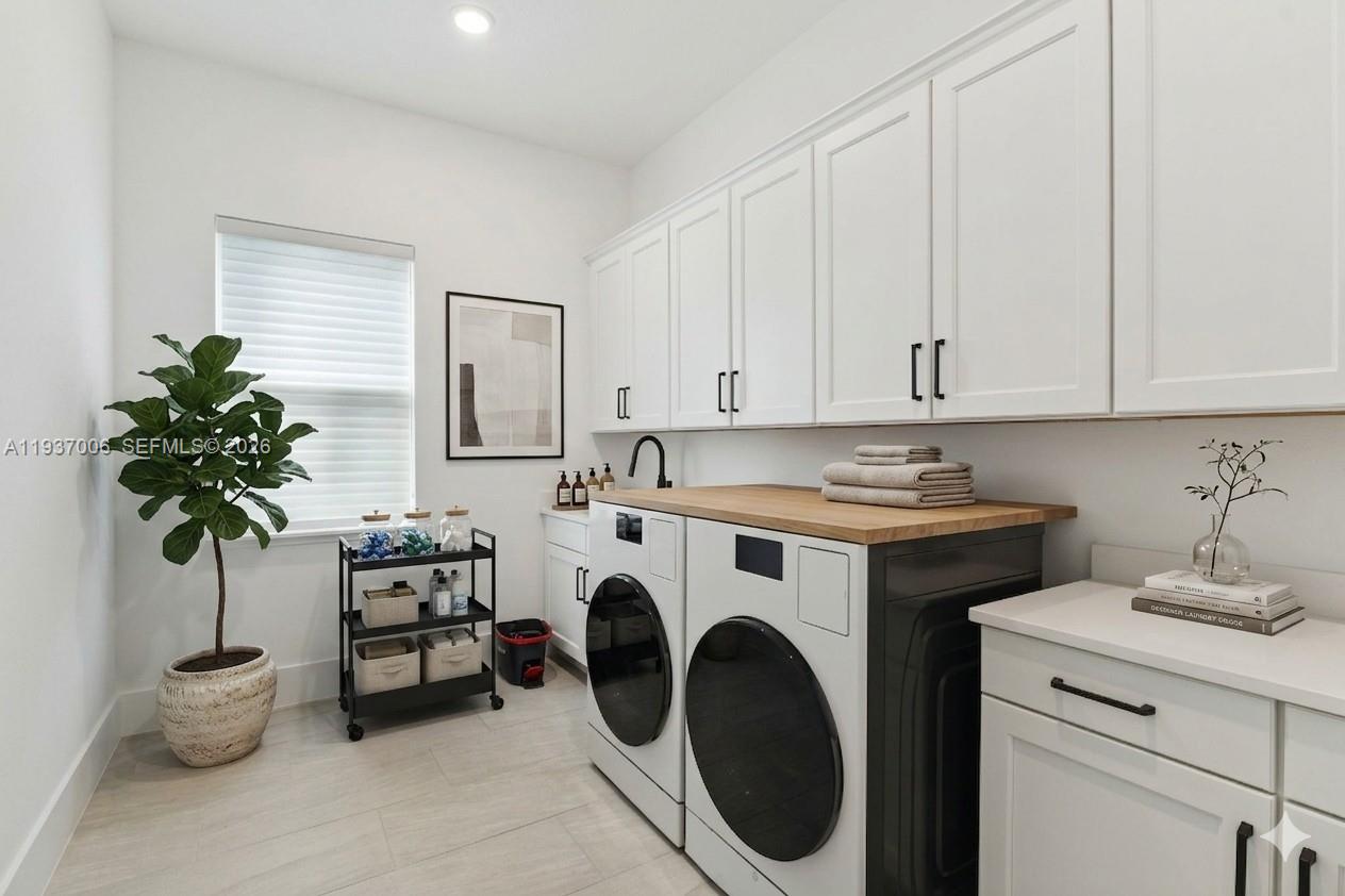 9720 Laurel Berry Dr Orlando, FL 32827