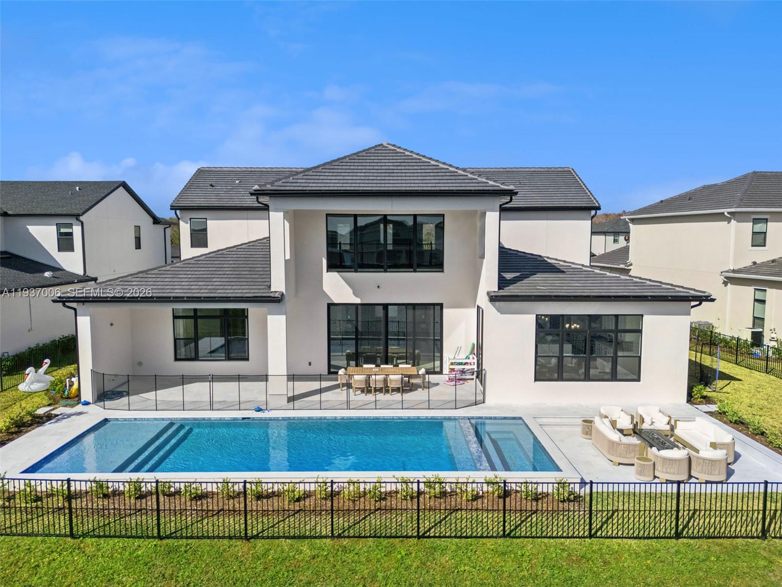 9720 Laurel Berry Dr Orlando, FL 32827