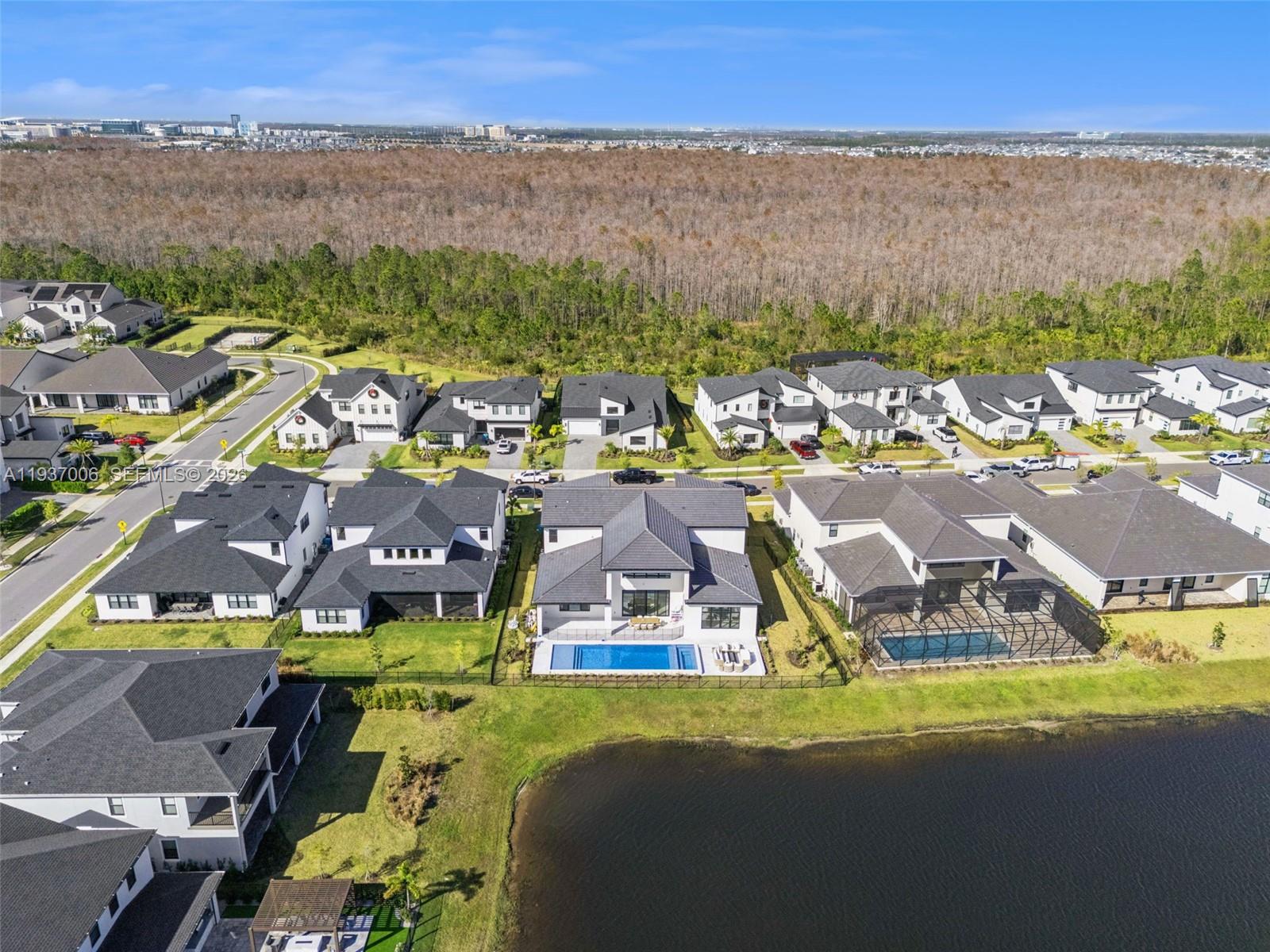 9720 Laurel Berry Dr Orlando, FL 32827