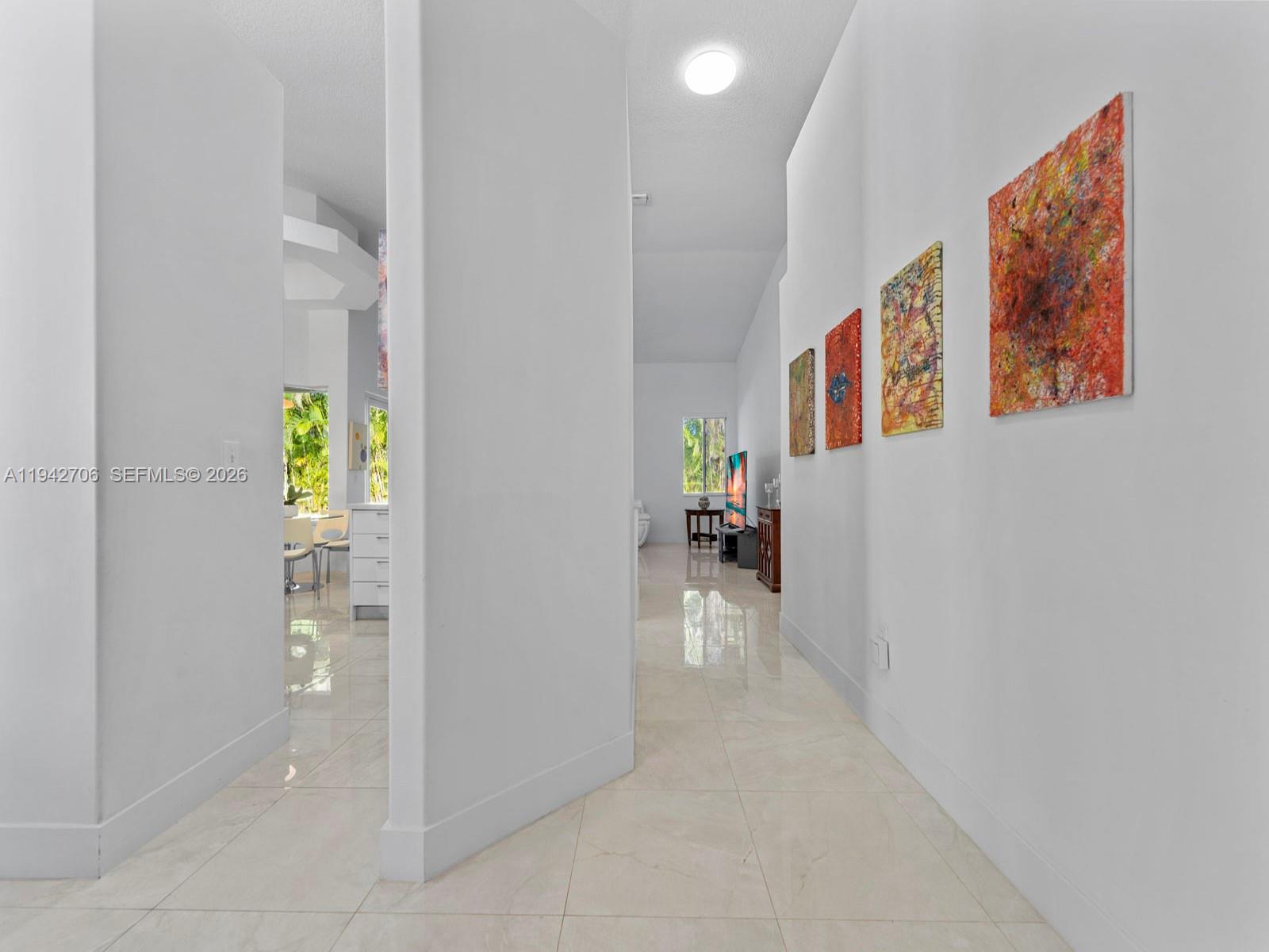 8945 SW 162nd Ter Palmetto Bay, FL 33157