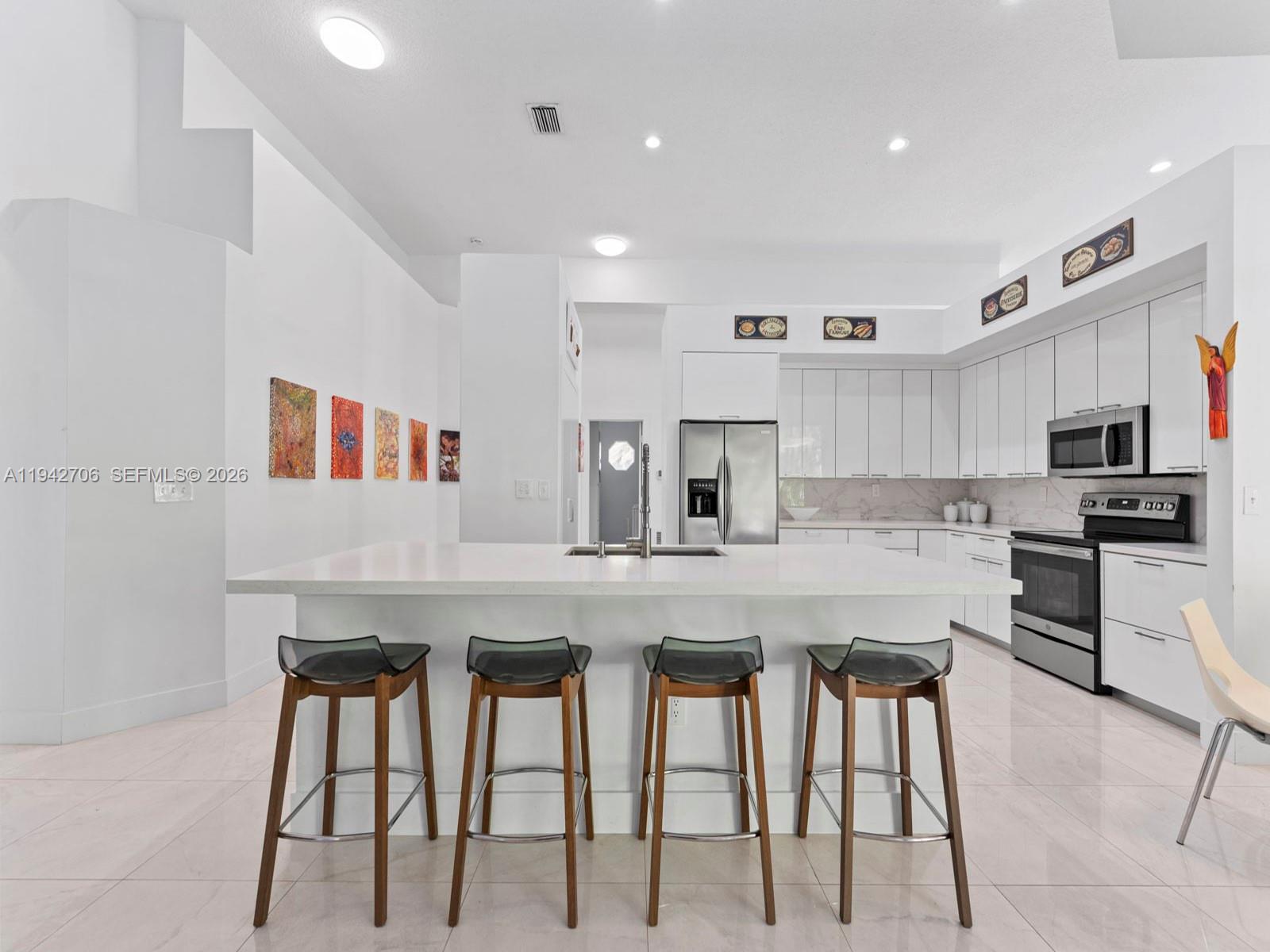 8945 SW 162nd Ter Palmetto Bay, FL 33157