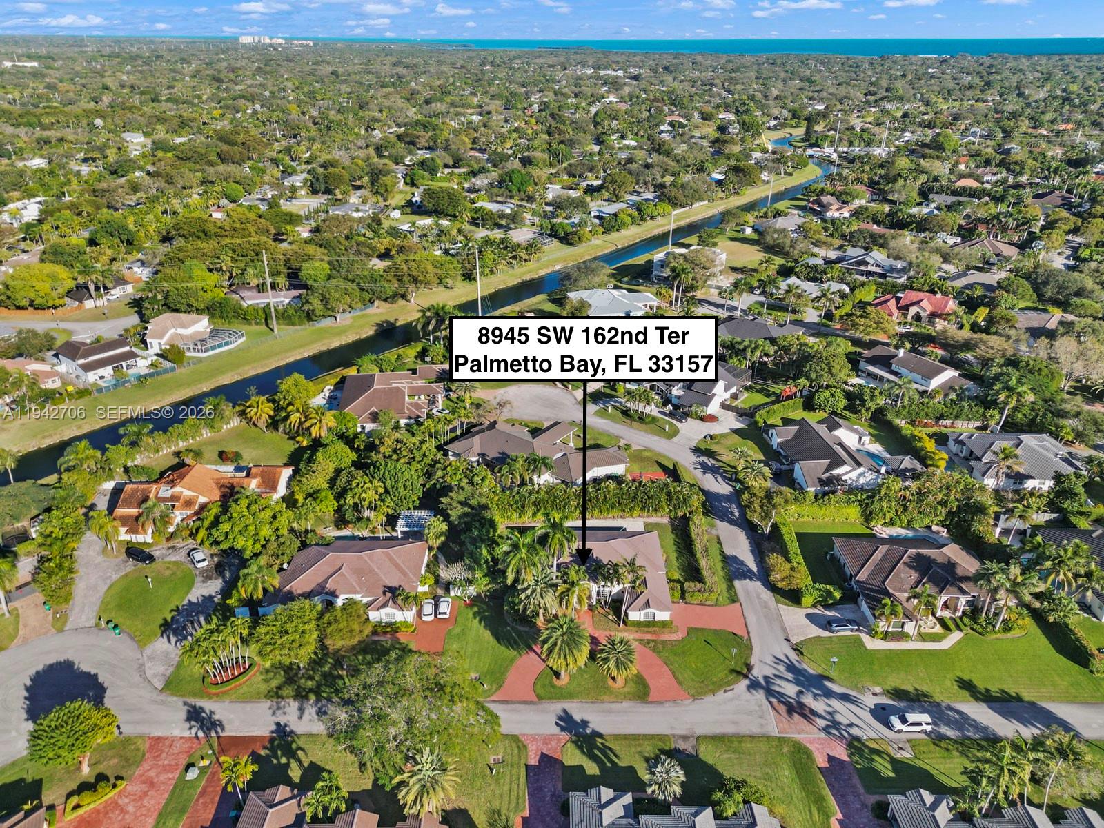 8945 SW 162nd Ter Palmetto Bay, FL 33157