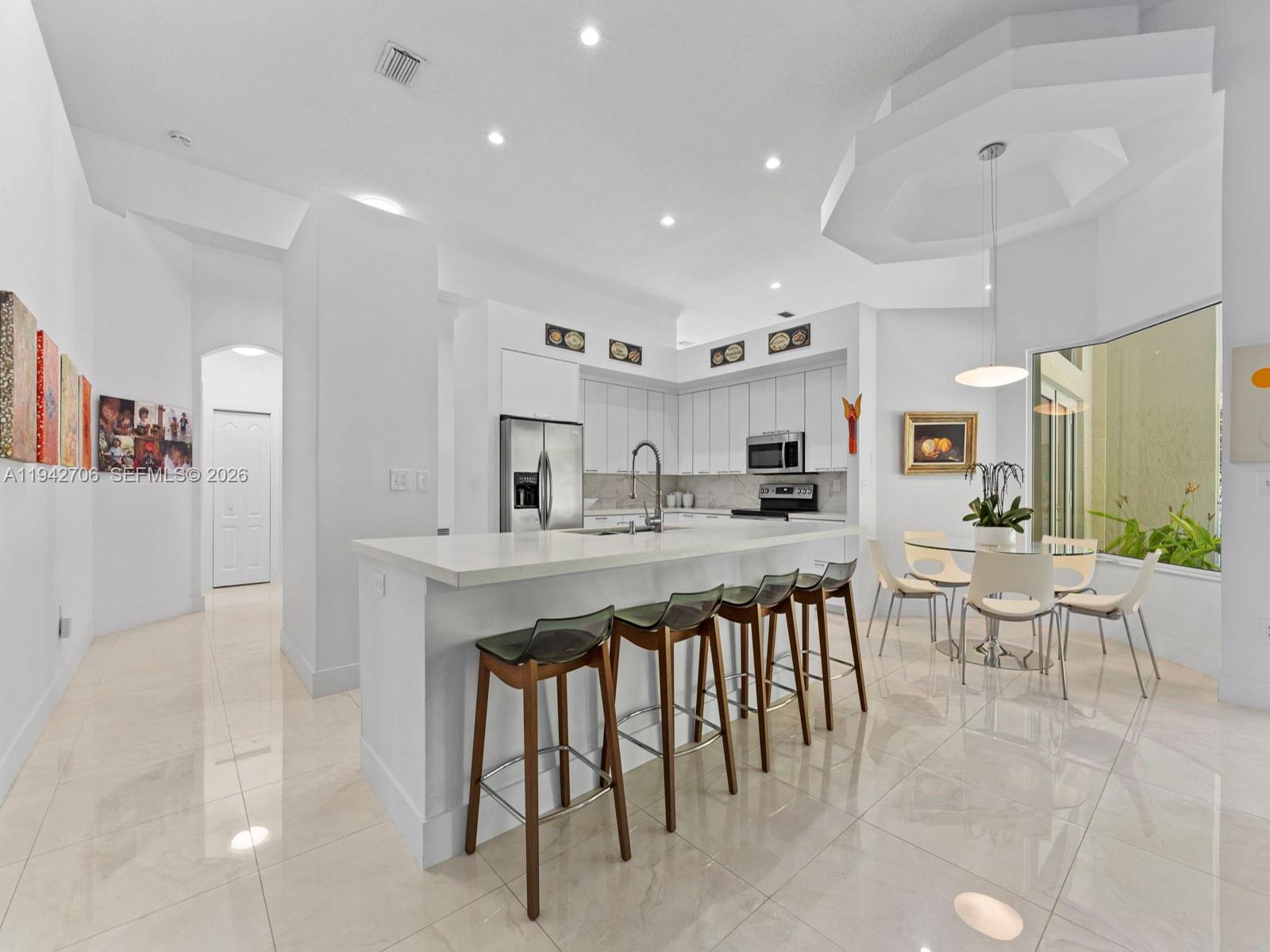 8945 SW 162nd Ter Palmetto Bay, FL 33157