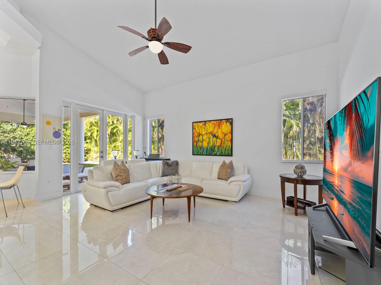 8945 SW 162nd Ter Palmetto Bay, FL 33157