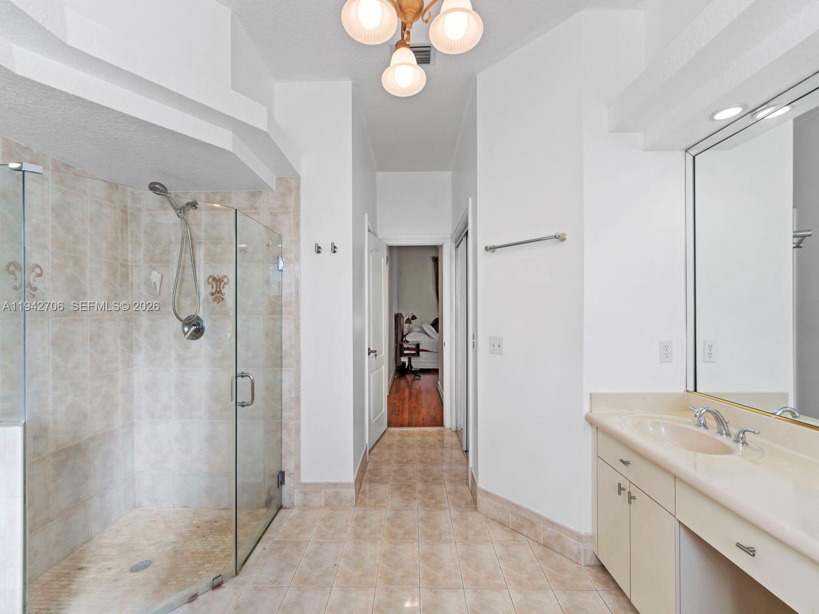 8945 SW 162nd Ter Palmetto Bay, FL 33157