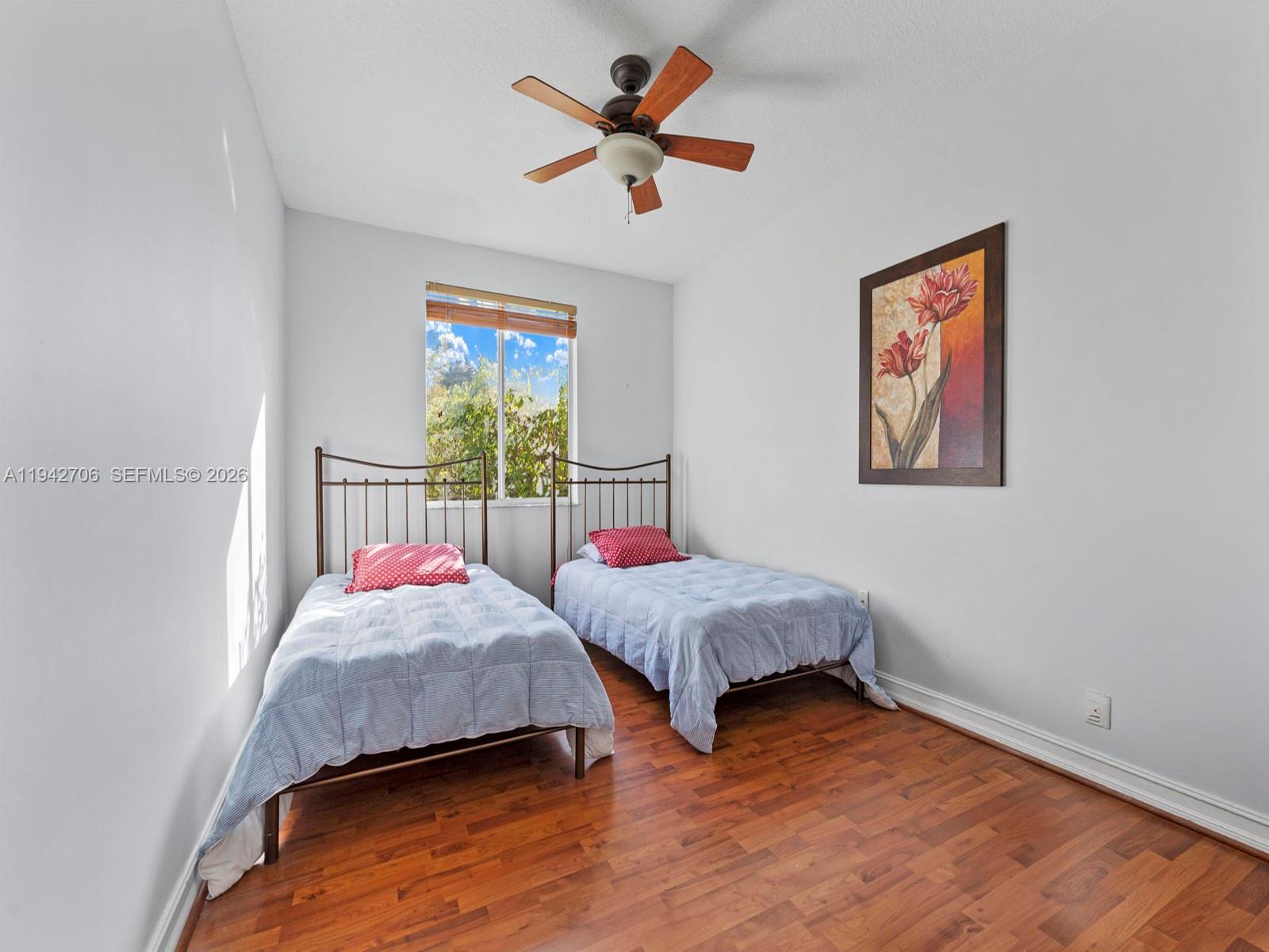 8945 SW 162nd Ter Palmetto Bay, FL 33157