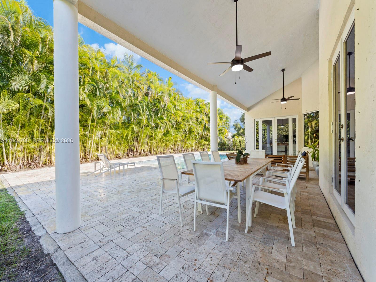 8945 SW 162nd Ter Palmetto Bay, FL 33157