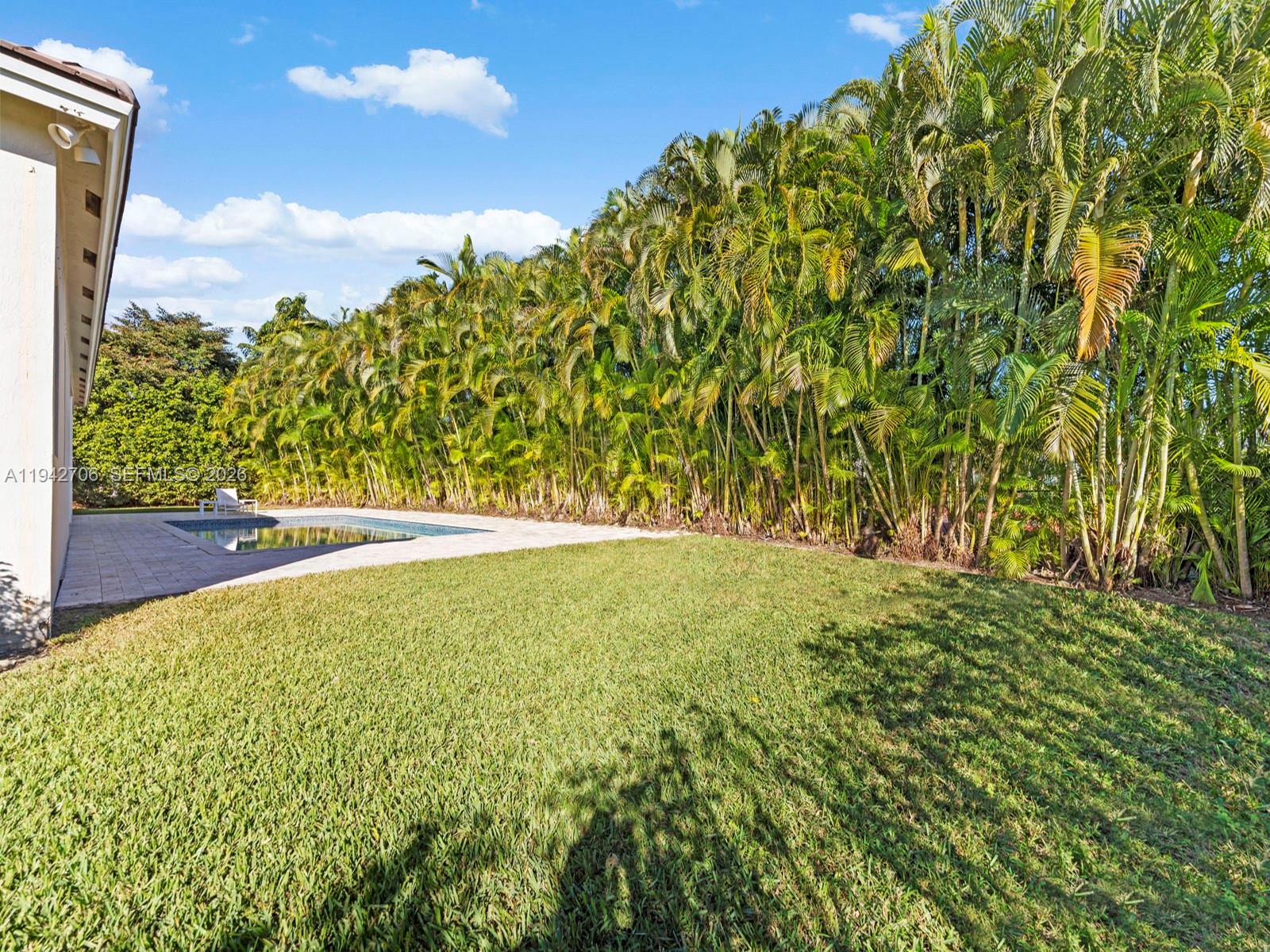 8945 SW 162nd Ter Palmetto Bay, FL 33157