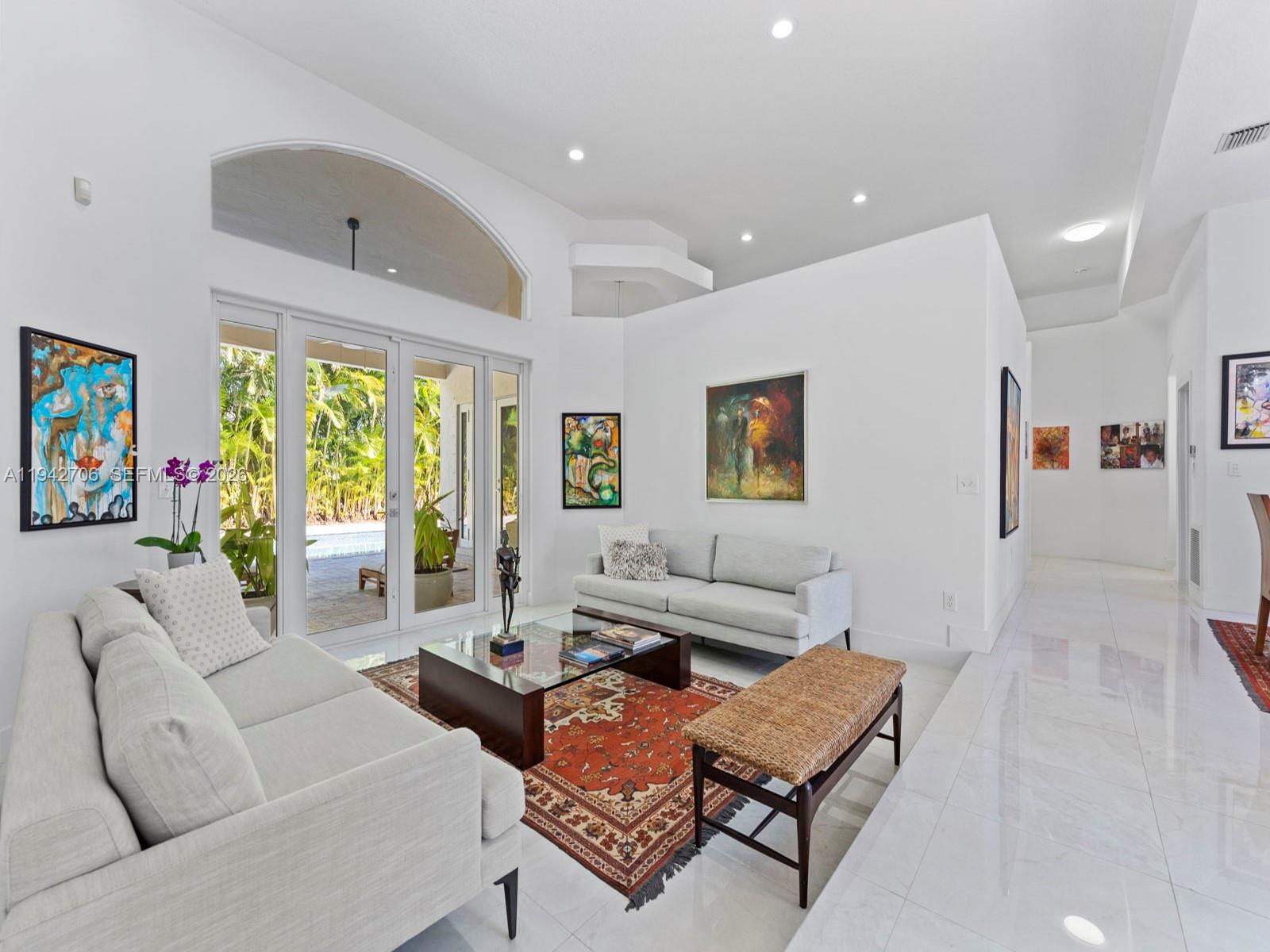 8945 SW 162nd Ter Palmetto Bay, FL 33157