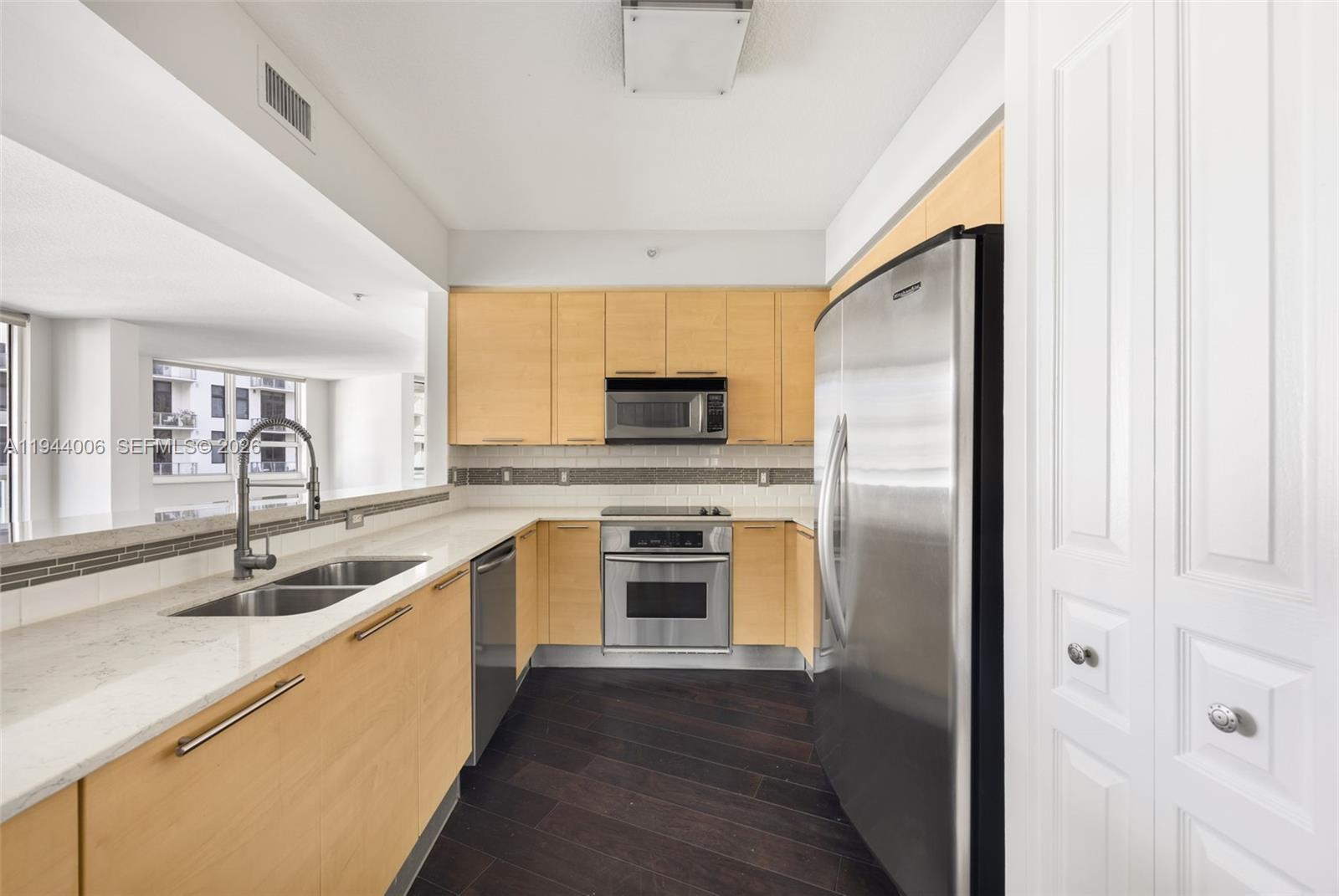 350 SE 2nd St #870 Fort Lauderdale, FL 33301