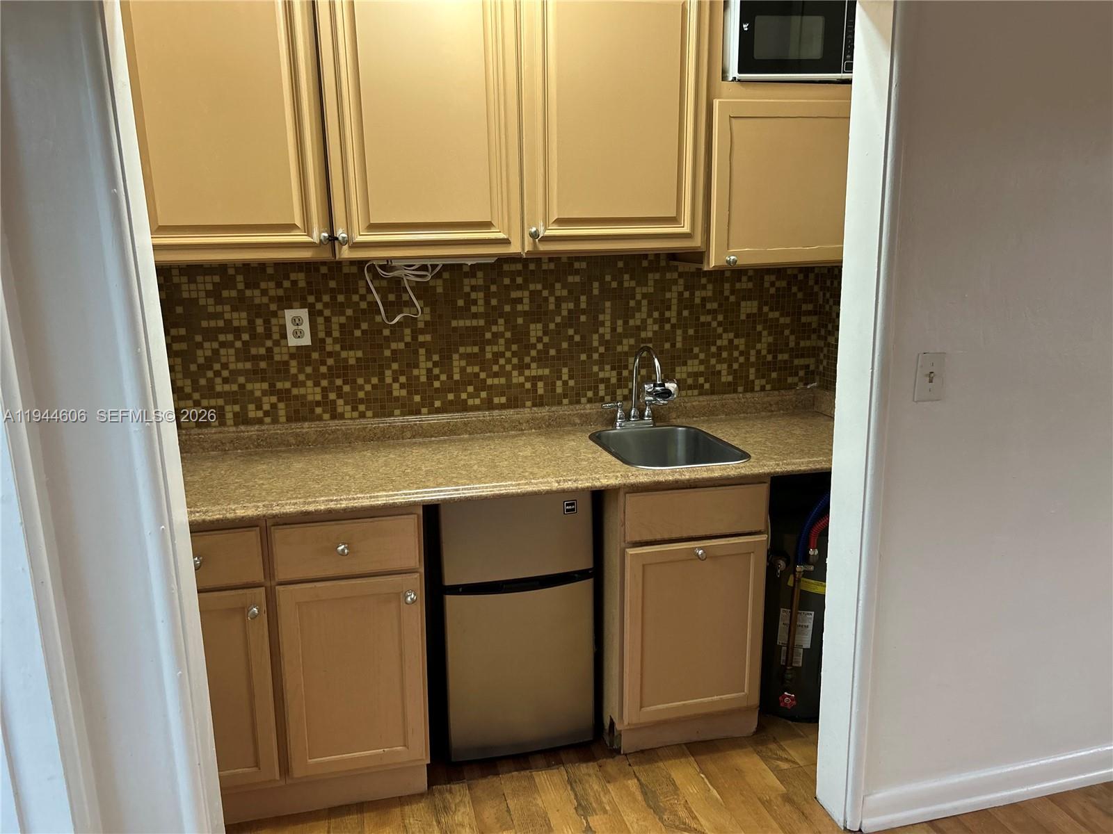 92 Hendricks Isle #5 Fort Lauderdale, FL 33301