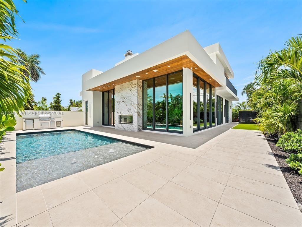 2657 NE 34th St Fort Lauderdale, FL 33306