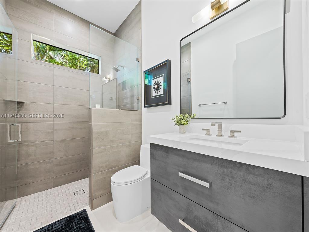 2657 NE 34th St Fort Lauderdale, FL 33306