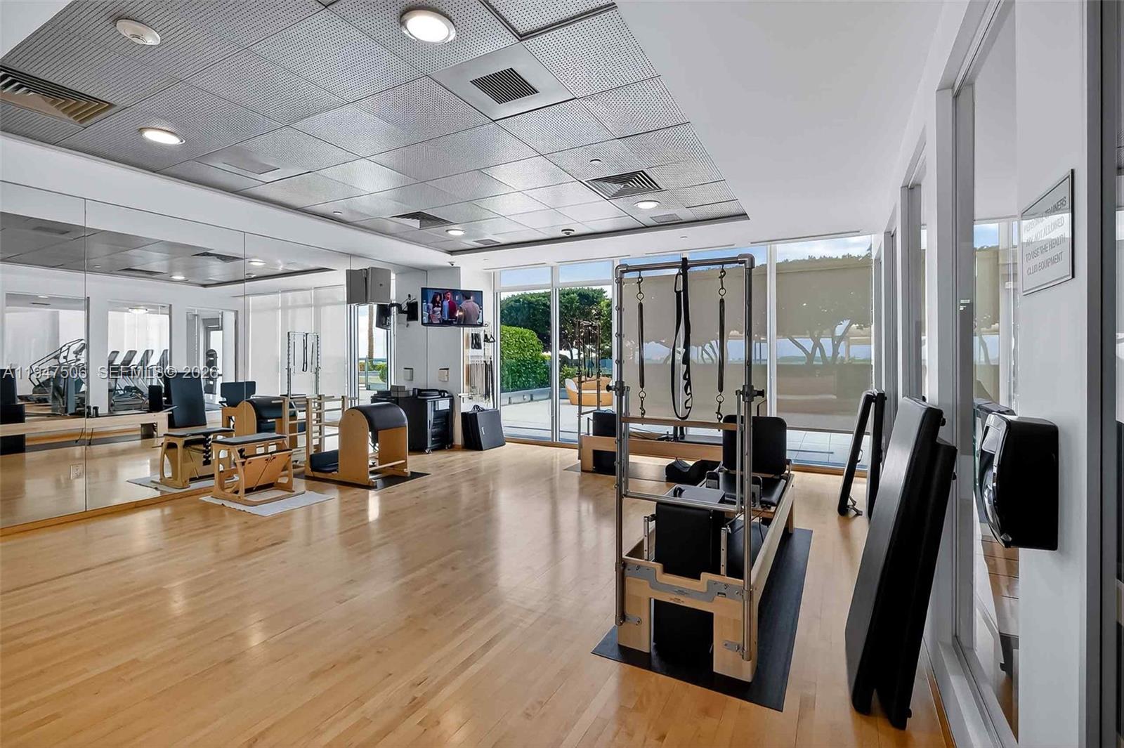 image Jade at Brickell Bay32