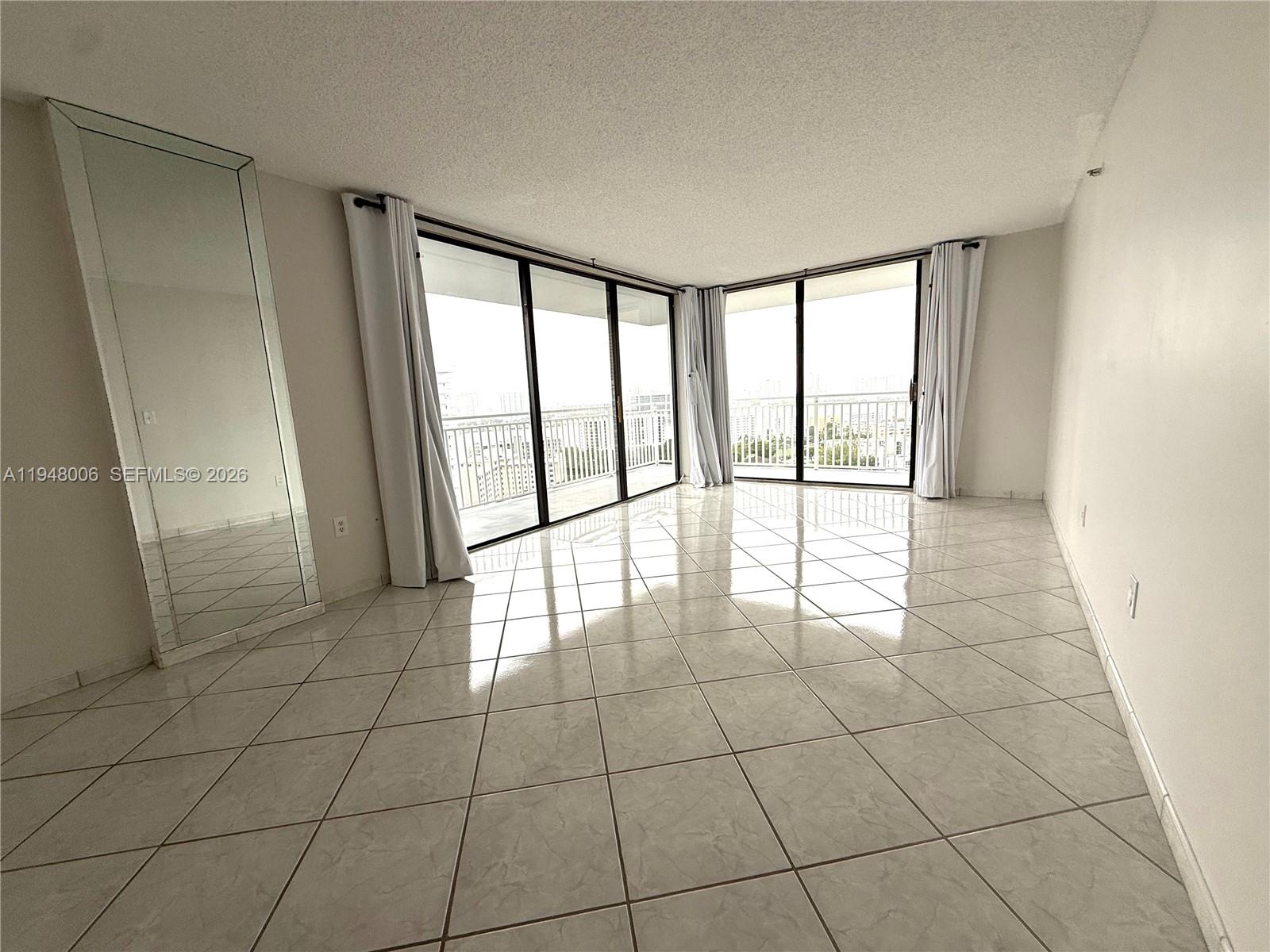 image Winston Towers 60031