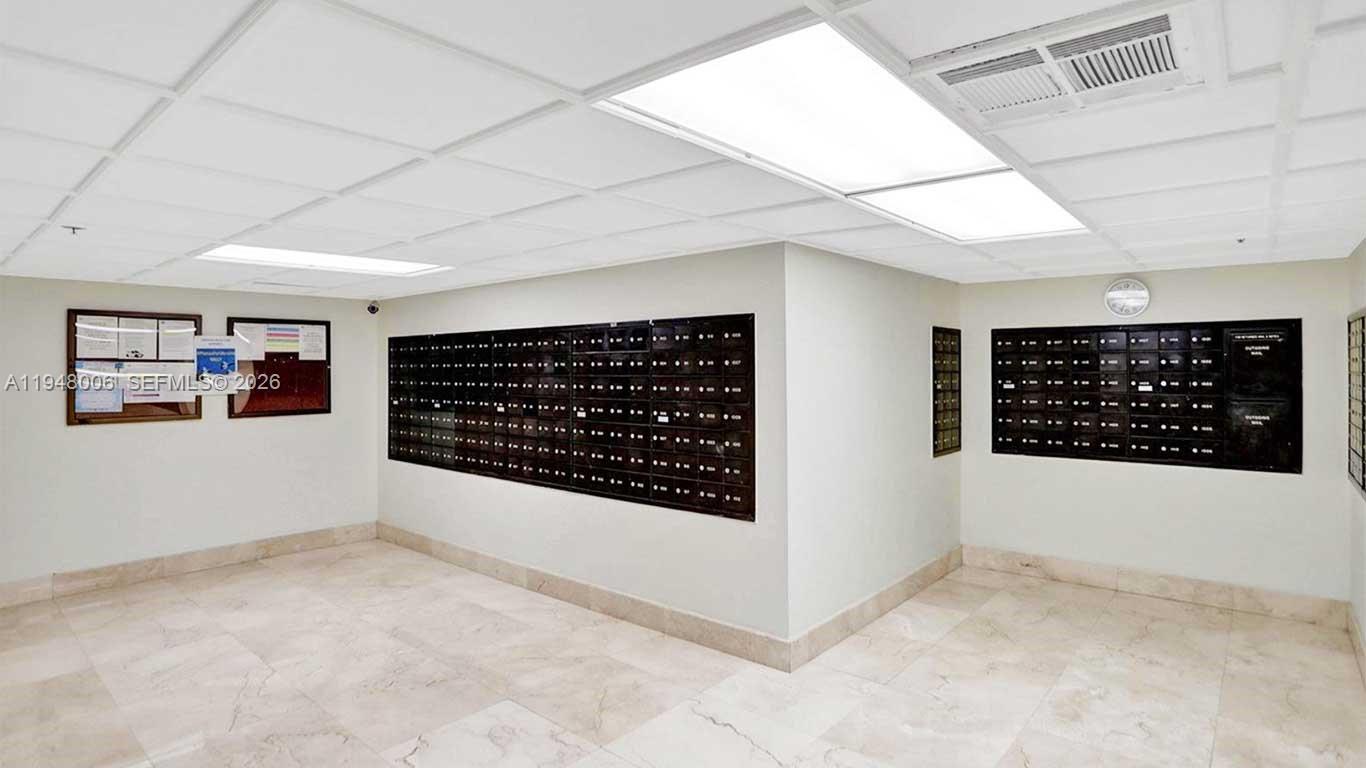 image Winston Towers 60046