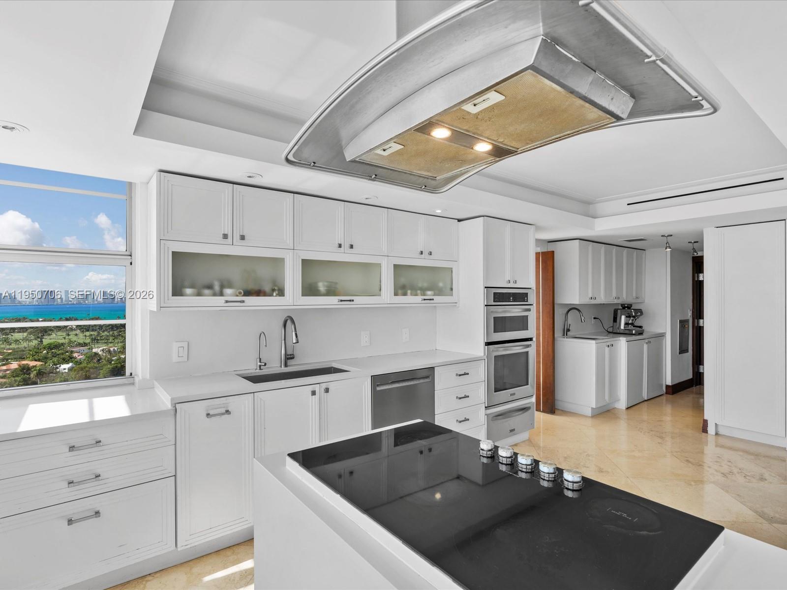 5660 Collins Ave #18A Miami Beach, FL 33140