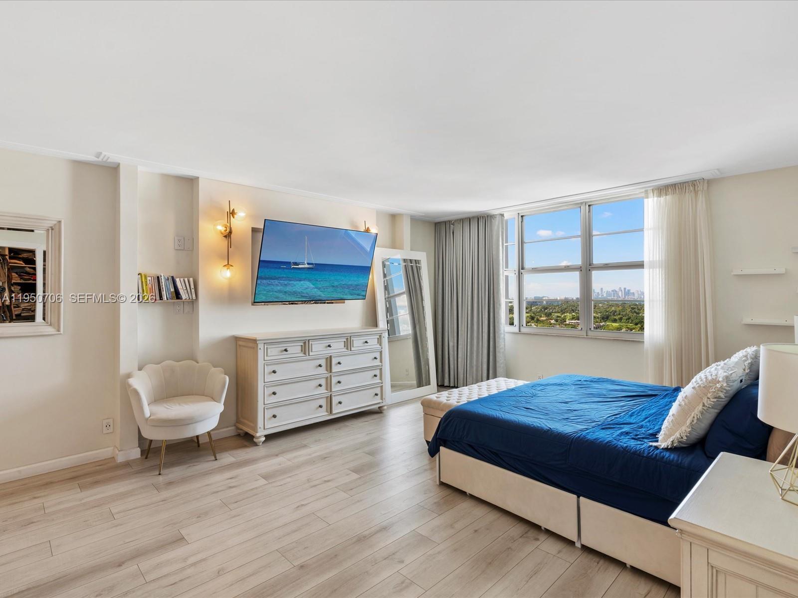 5660 Collins Ave #18A Miami Beach, FL 33140