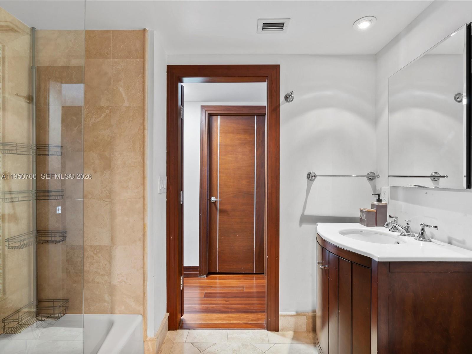 5660 Collins Ave #18A Miami Beach, FL 33140