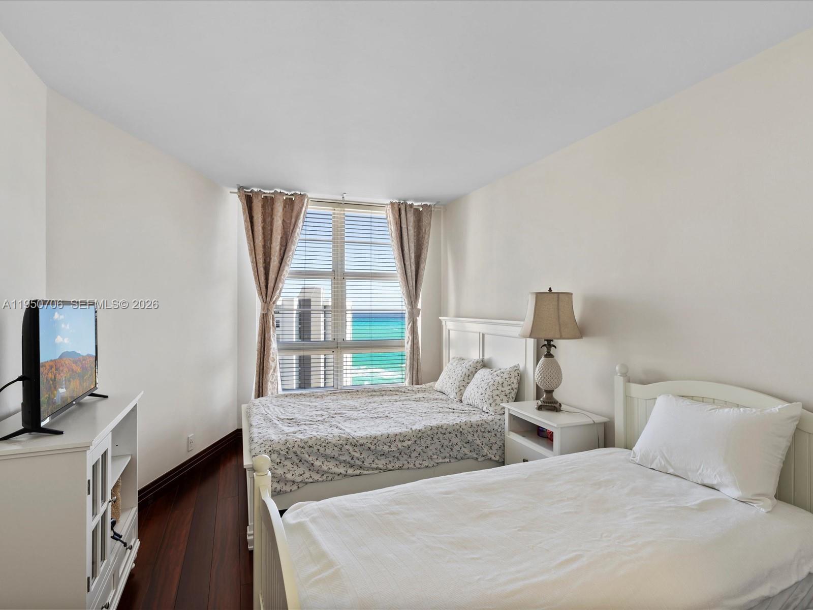 5660 Collins Ave #18A Miami Beach, FL 33140