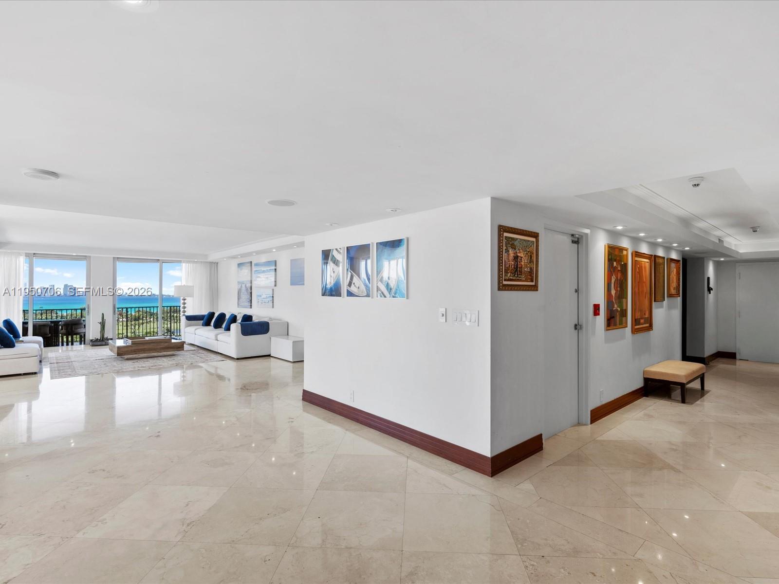 5660 Collins Ave #18A Miami Beach, FL 33140