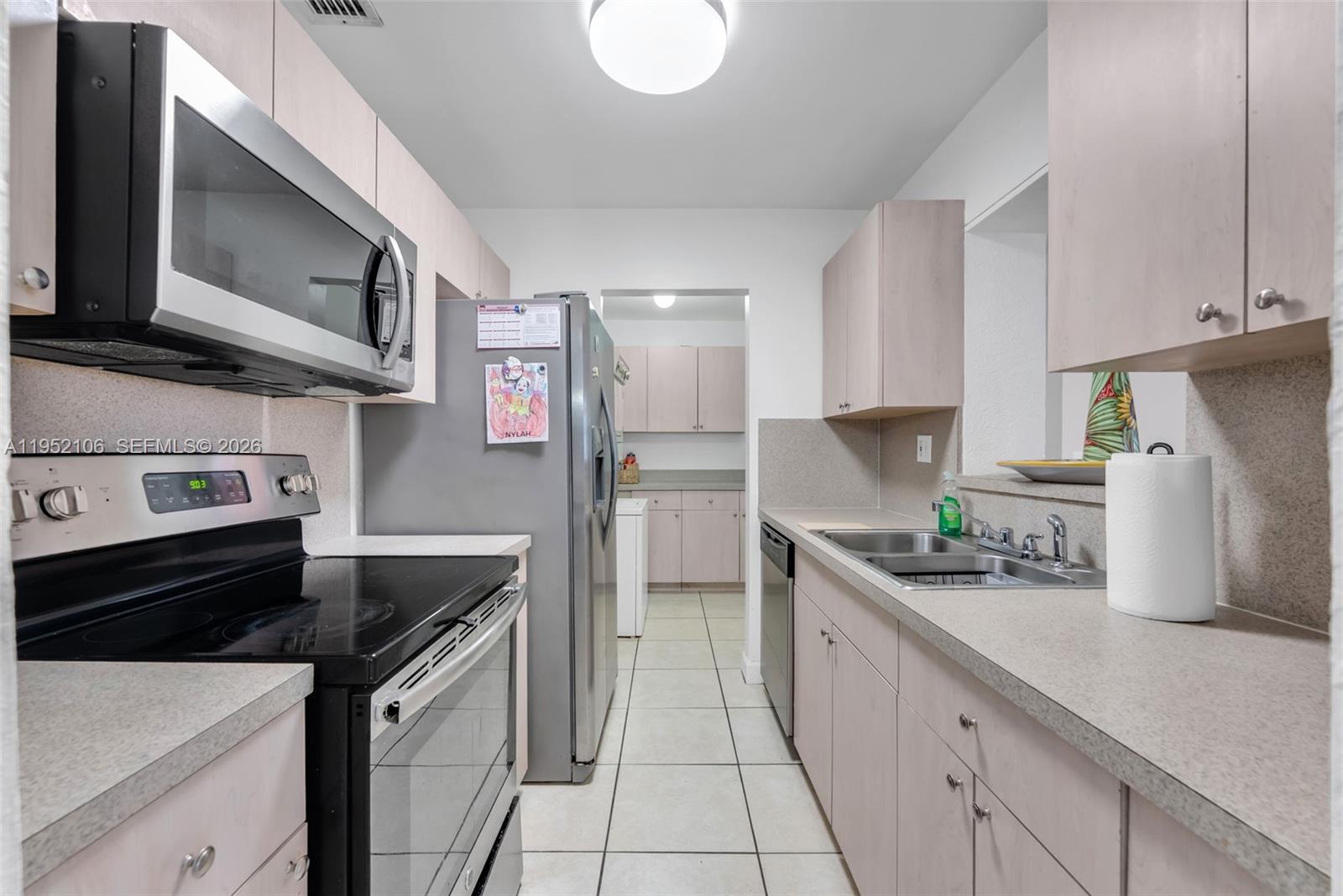 10451 SW 150th Ter Miami, FL 33176