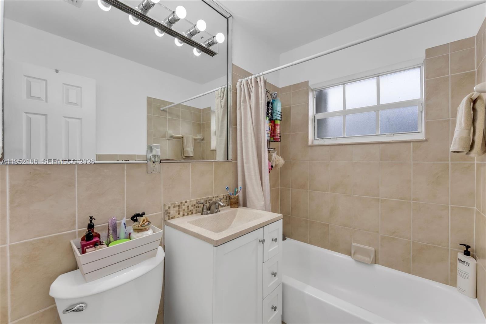 10451 SW 150th Ter Miami, FL 33176