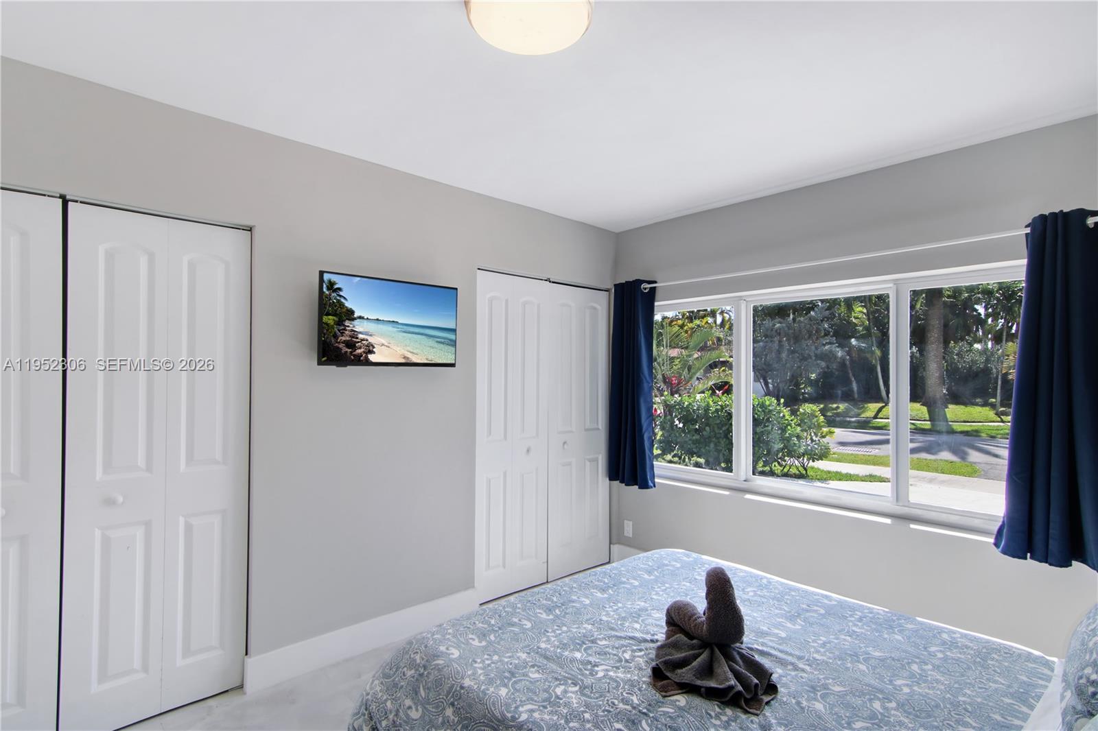 1245 Garfield St Hollywood, FL 33019