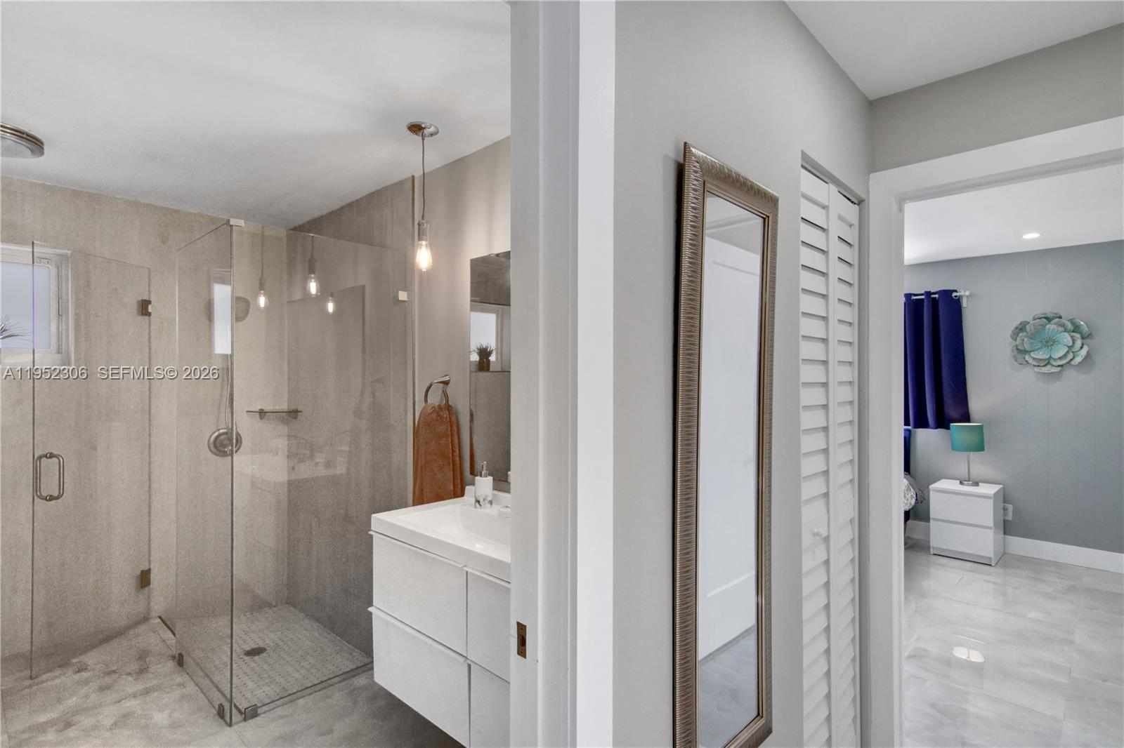 1245 Garfield St Hollywood, FL 33019