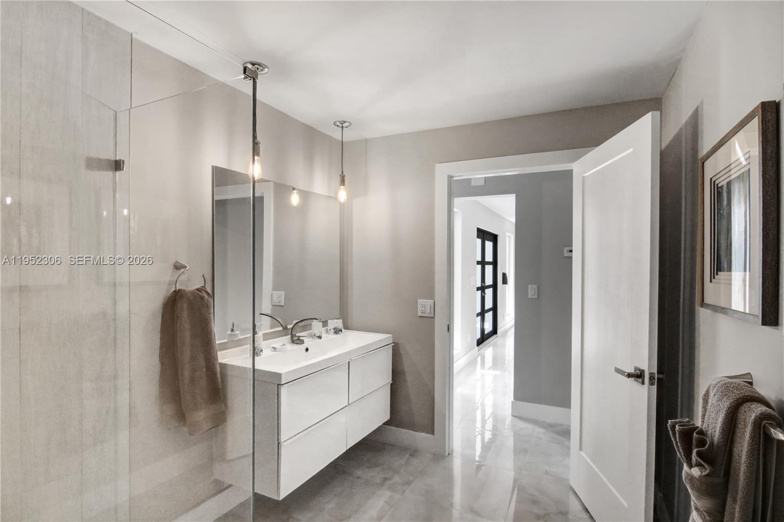 1245 Garfield St Hollywood, FL 33019