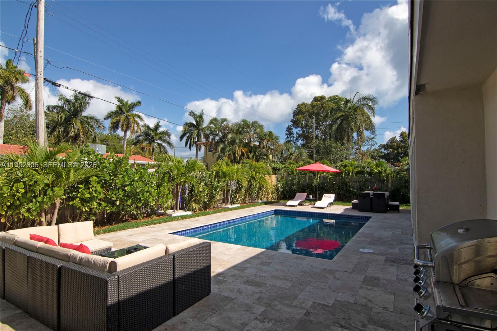 1245 Garfield St Hollywood, FL 33019