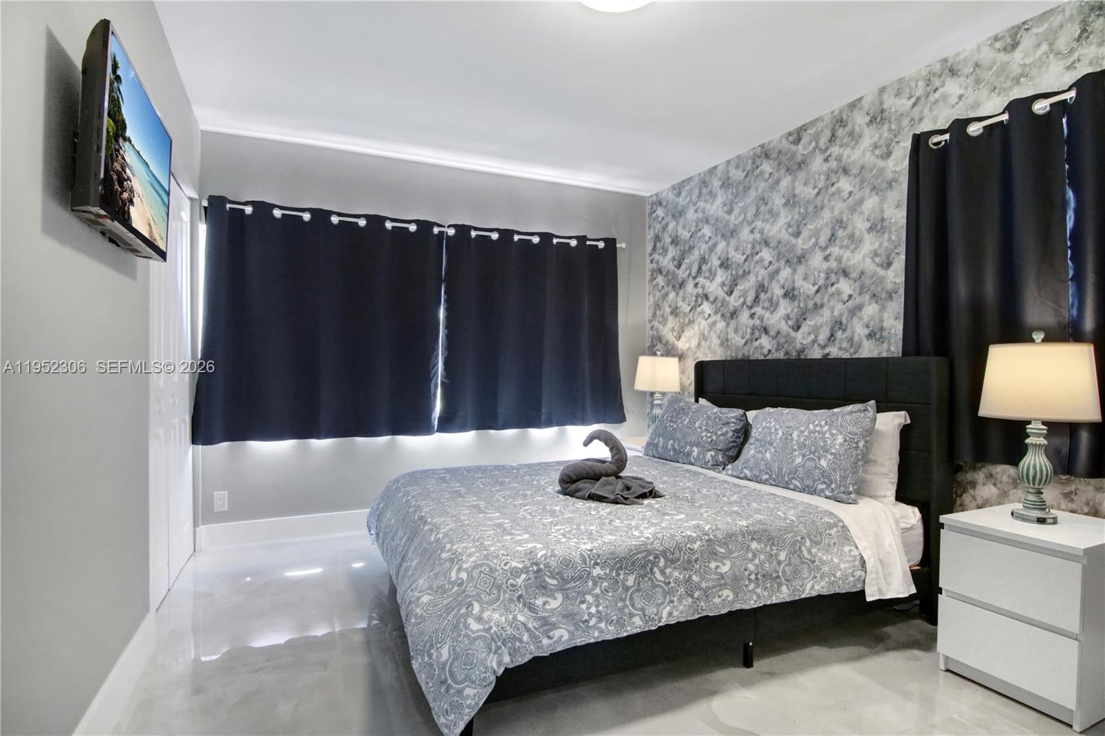 1245 Garfield St Hollywood, FL 33019