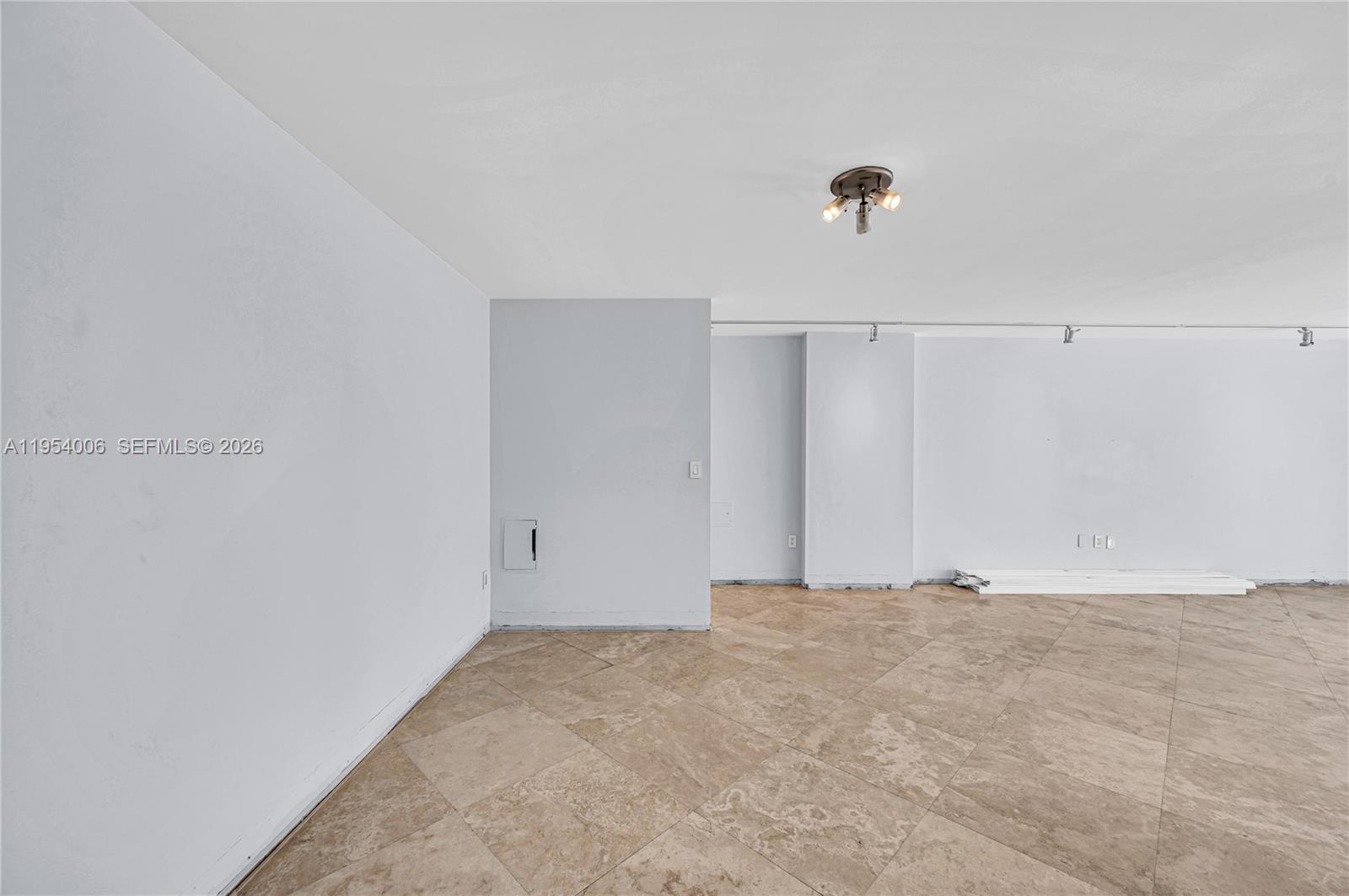 11 Island Ave #1105 Miami Beach, FL 33139