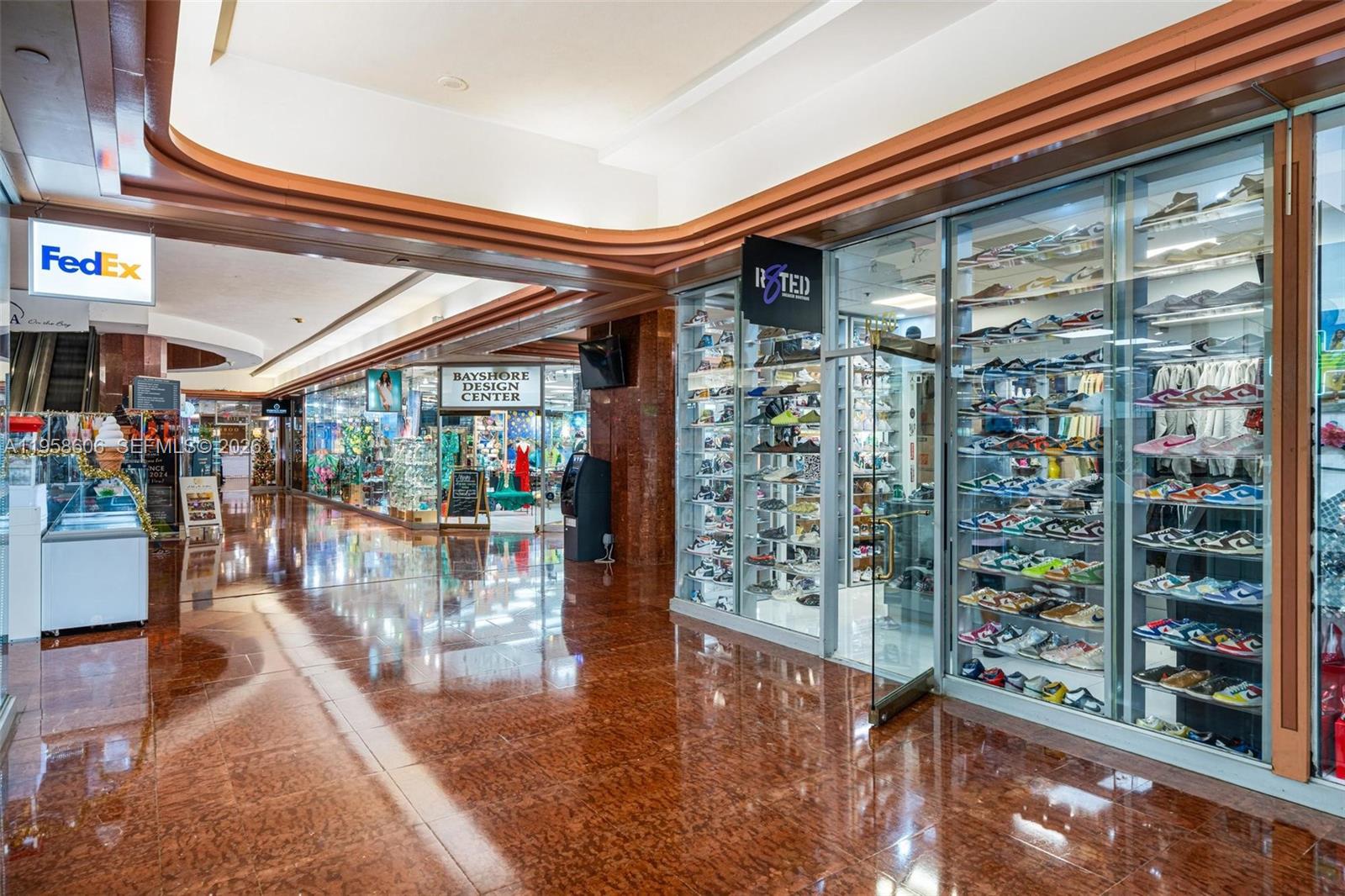 1717 N Bayshore Dr #A-3755 Miami, FL 33132