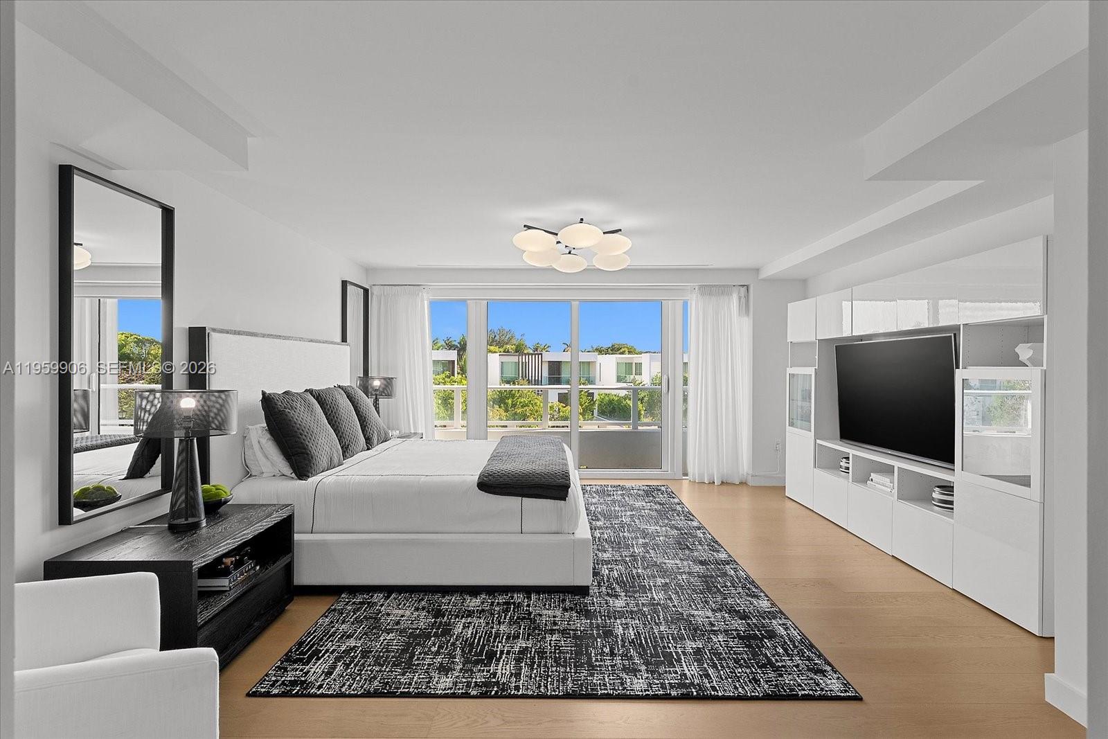 image Ritz-Carlton Residences Miami Beach11