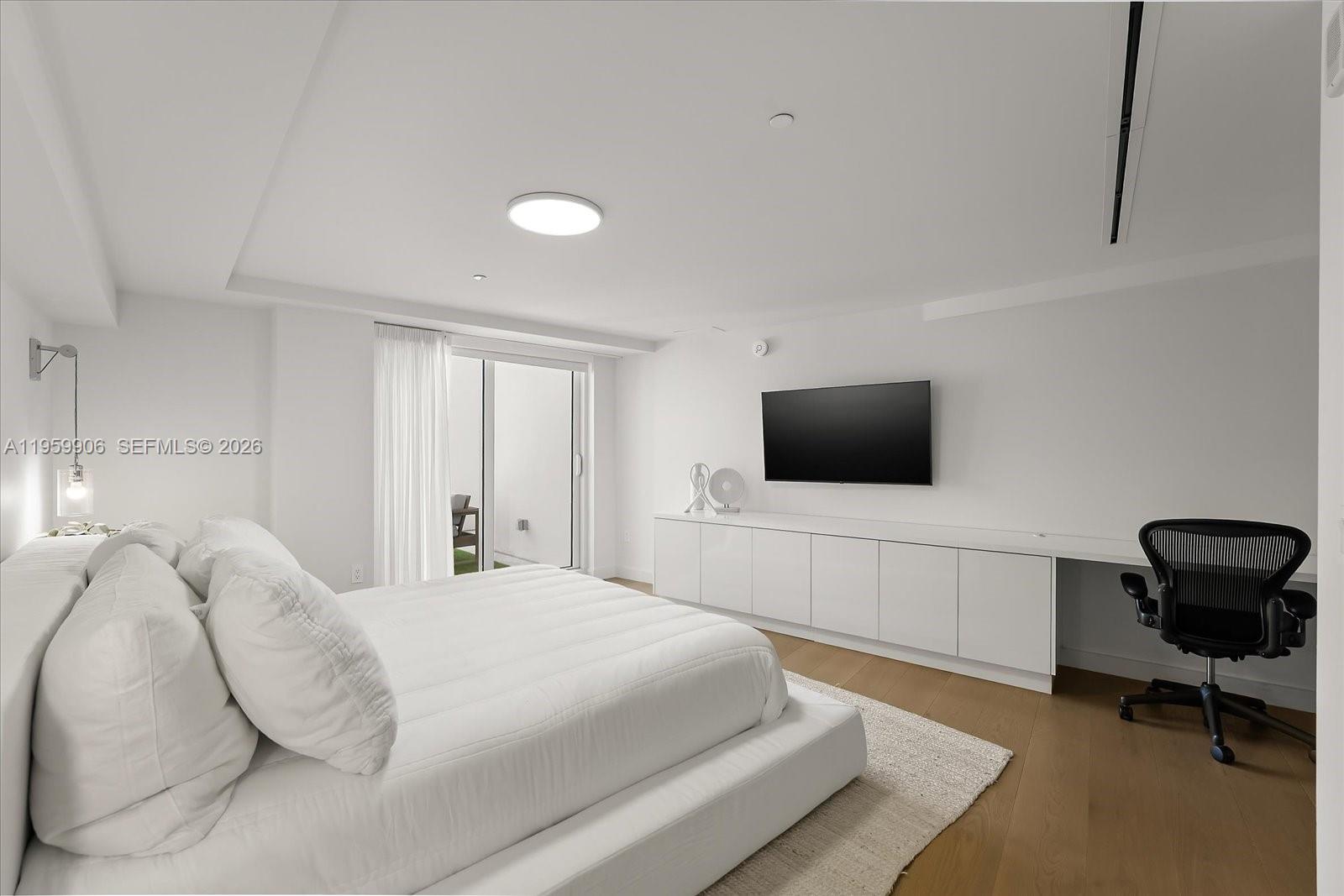 image Ritz-Carlton Residences Miami Beach23