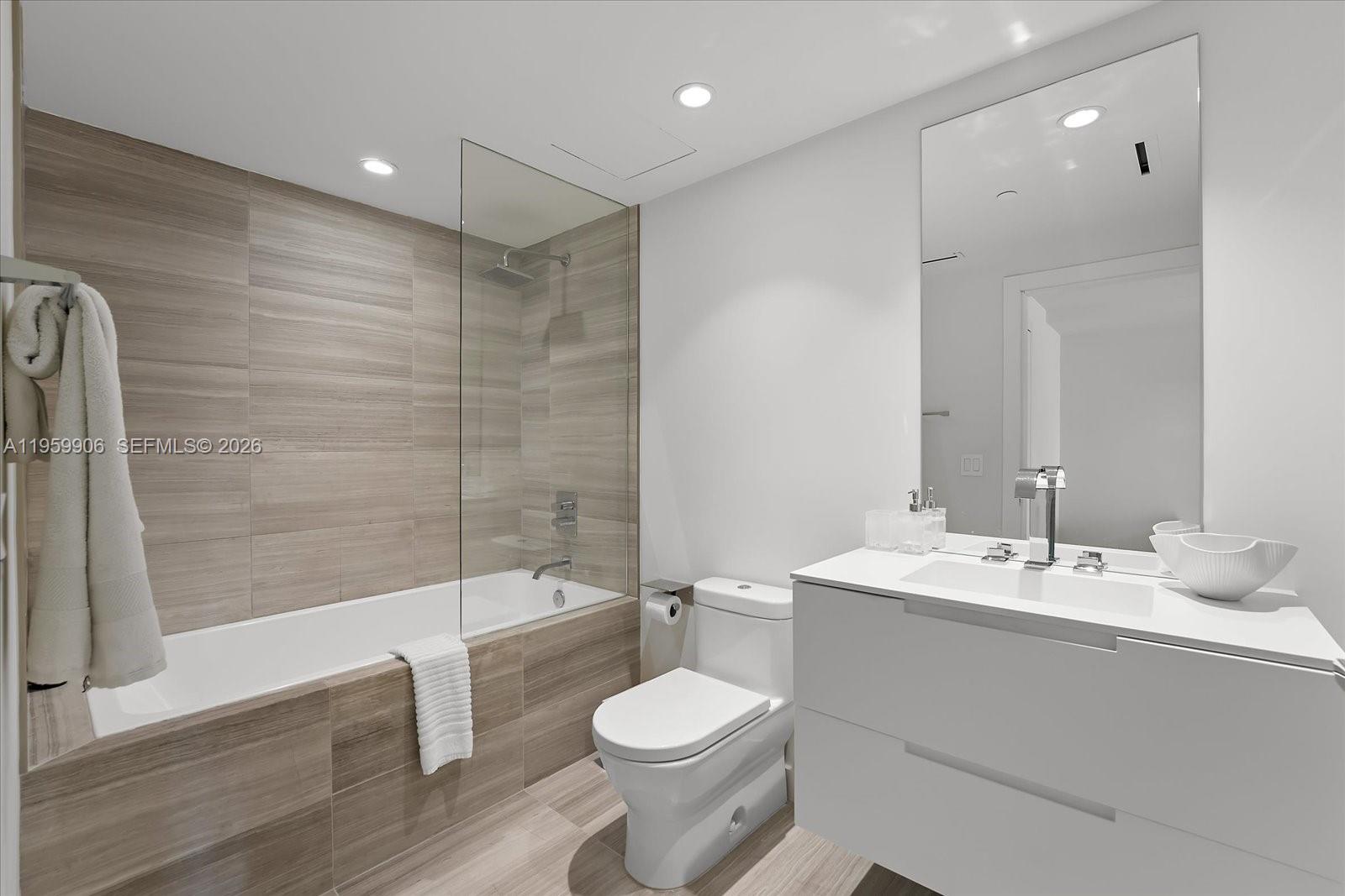 image Ritz-Carlton Residences Miami Beach27