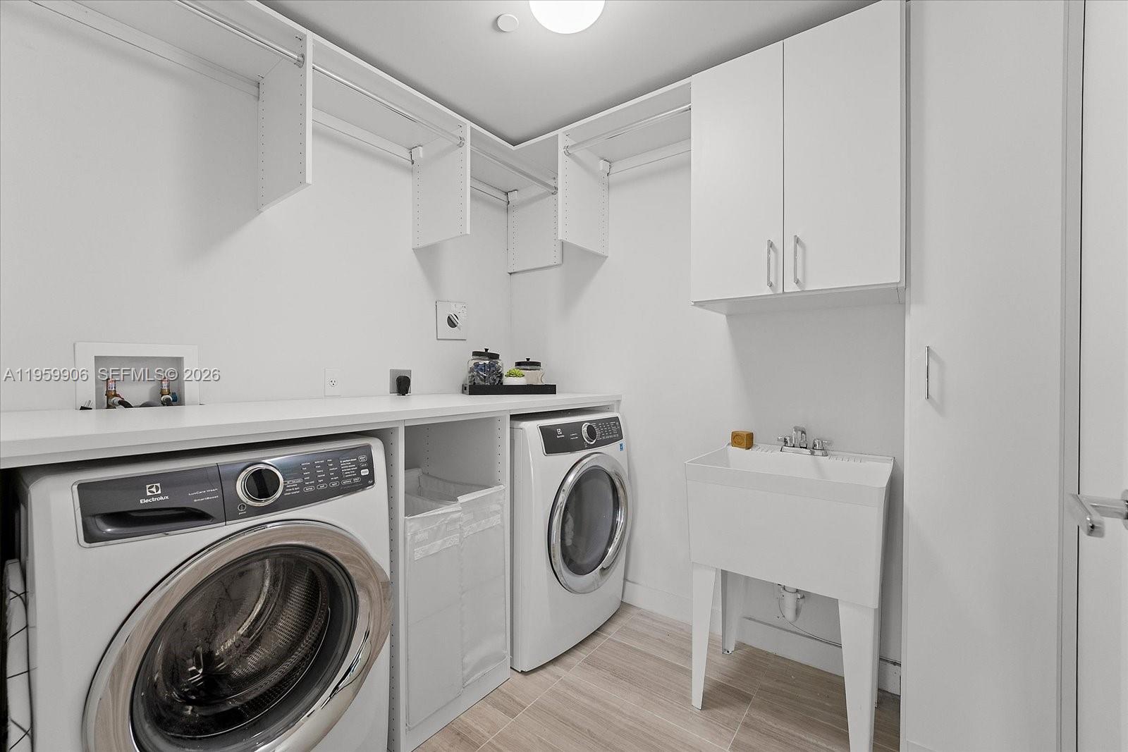 image Ritz-Carlton Residences Miami Beach42